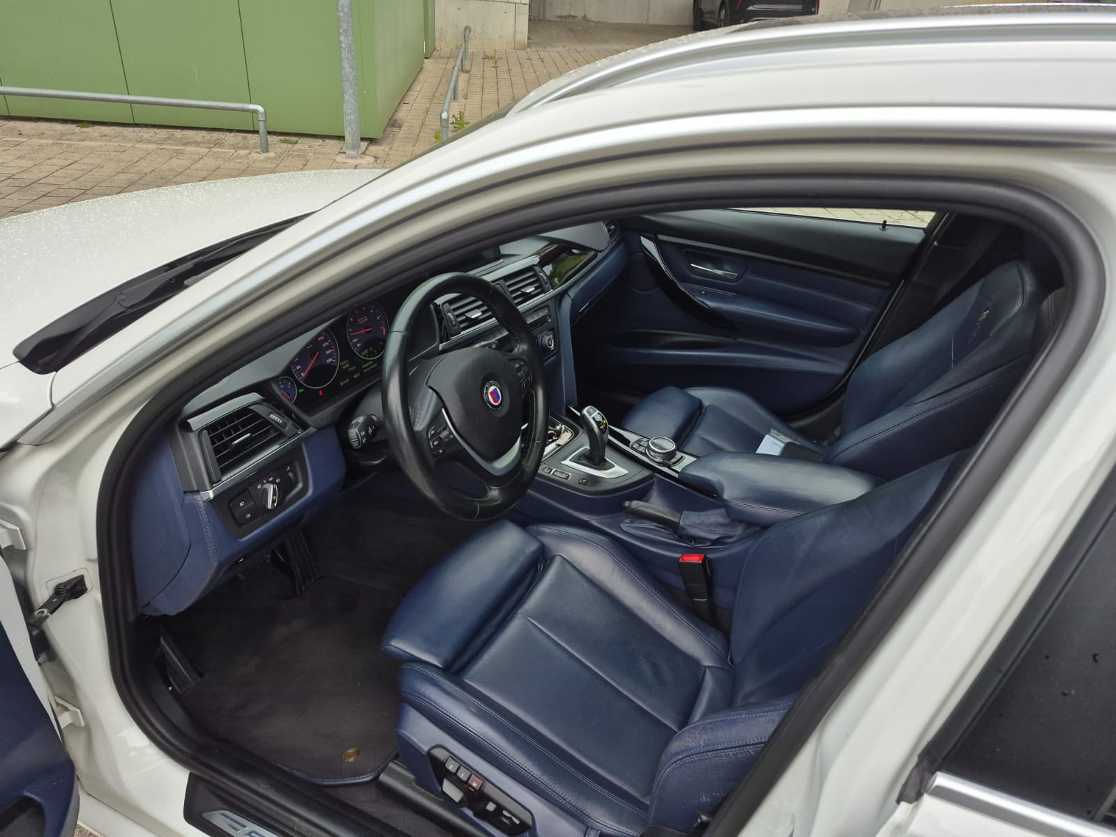 BMW-ALPINA B3 BiTurbo Touring 3.0 xDrive Switch-Tronic-image-8