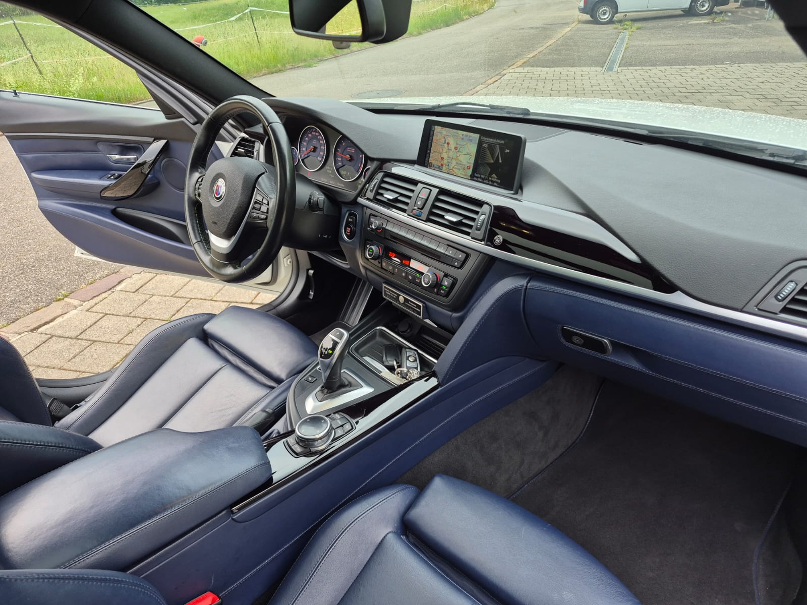BMW-ALPINA B3 BiTurbo Touring 3.0 xDrive Switch-Tronic-image-10