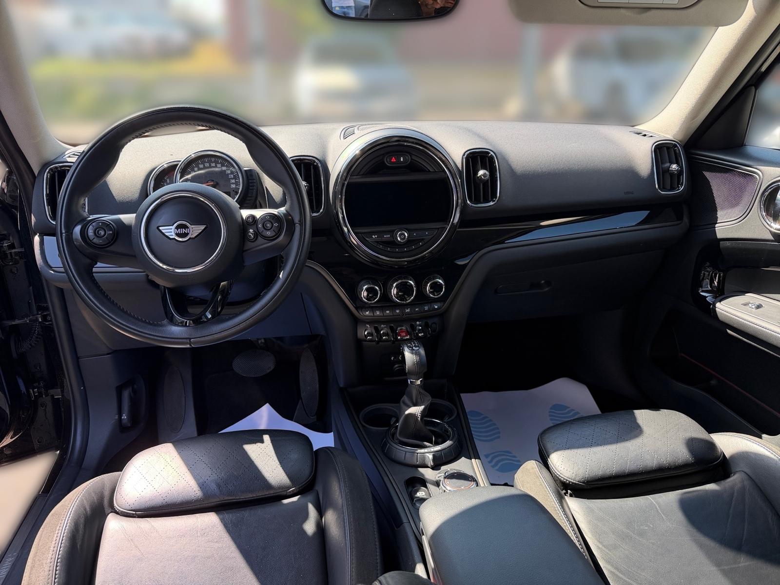 MINI Countryman Cooper ALL4 Steptronic-image-9