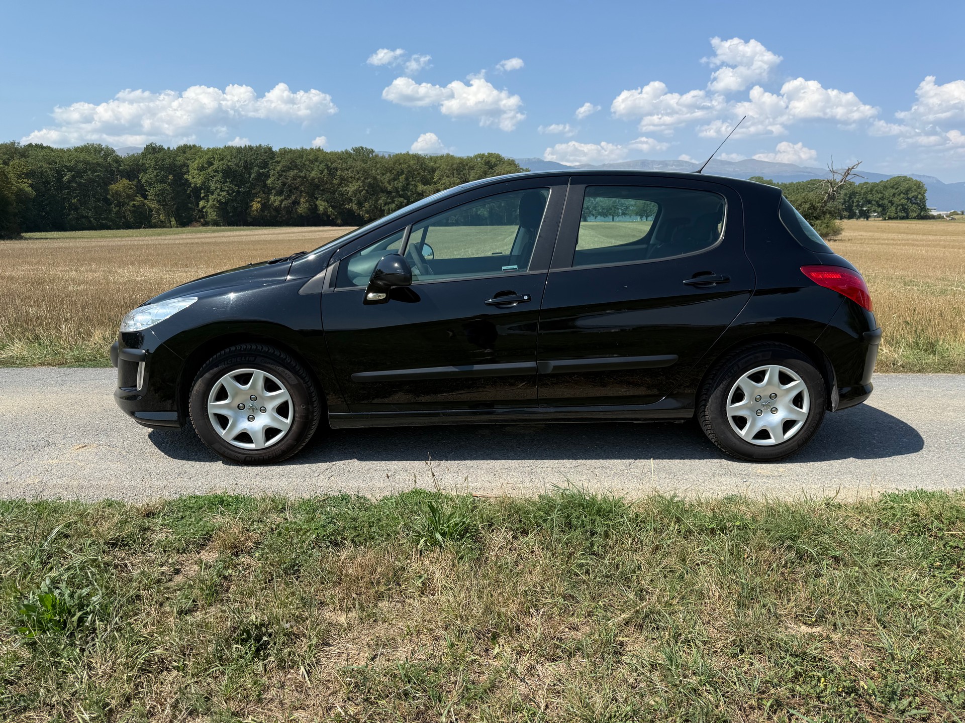 PEUGEOT 308 1.4 16V VTI Trendy-image-4