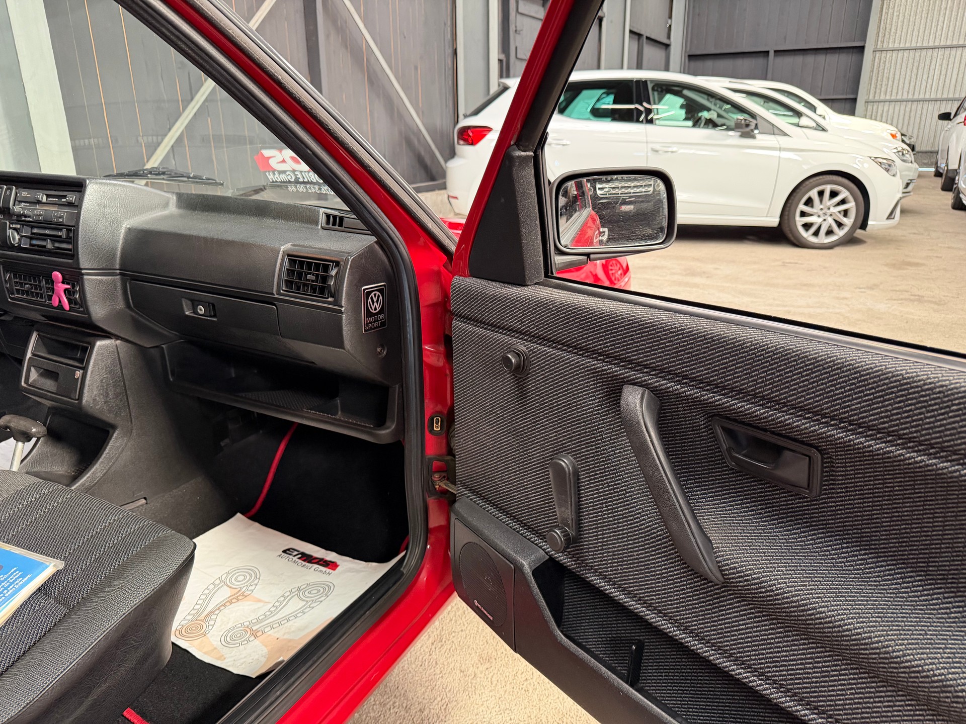 VW Golf 1800 CL-image-12