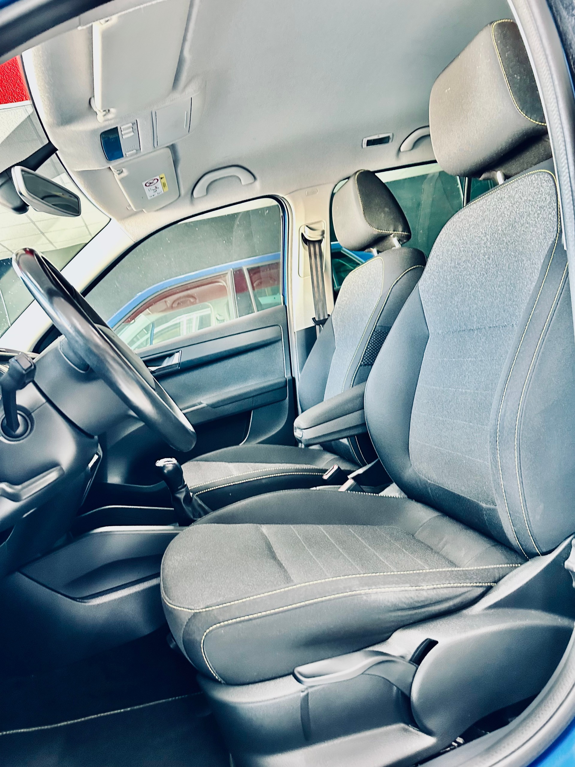 SKODA Fabia 1.0 TSI Soleil-image-4