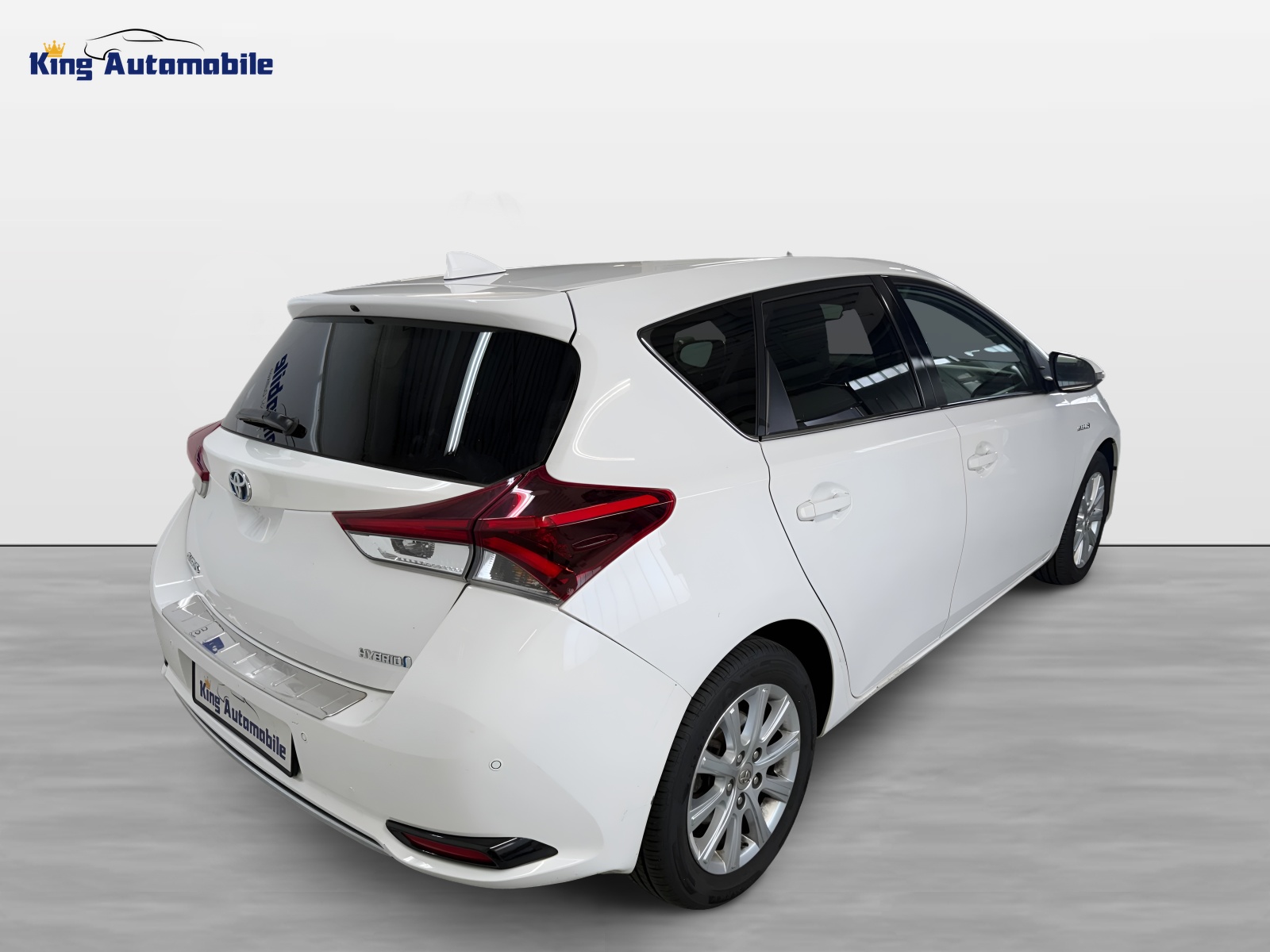 TOYOTA Auris 1.8 HSD Trend e-CVT | CH-Auto | 1-Hand | Frisch MFK | Ab Service-image-6