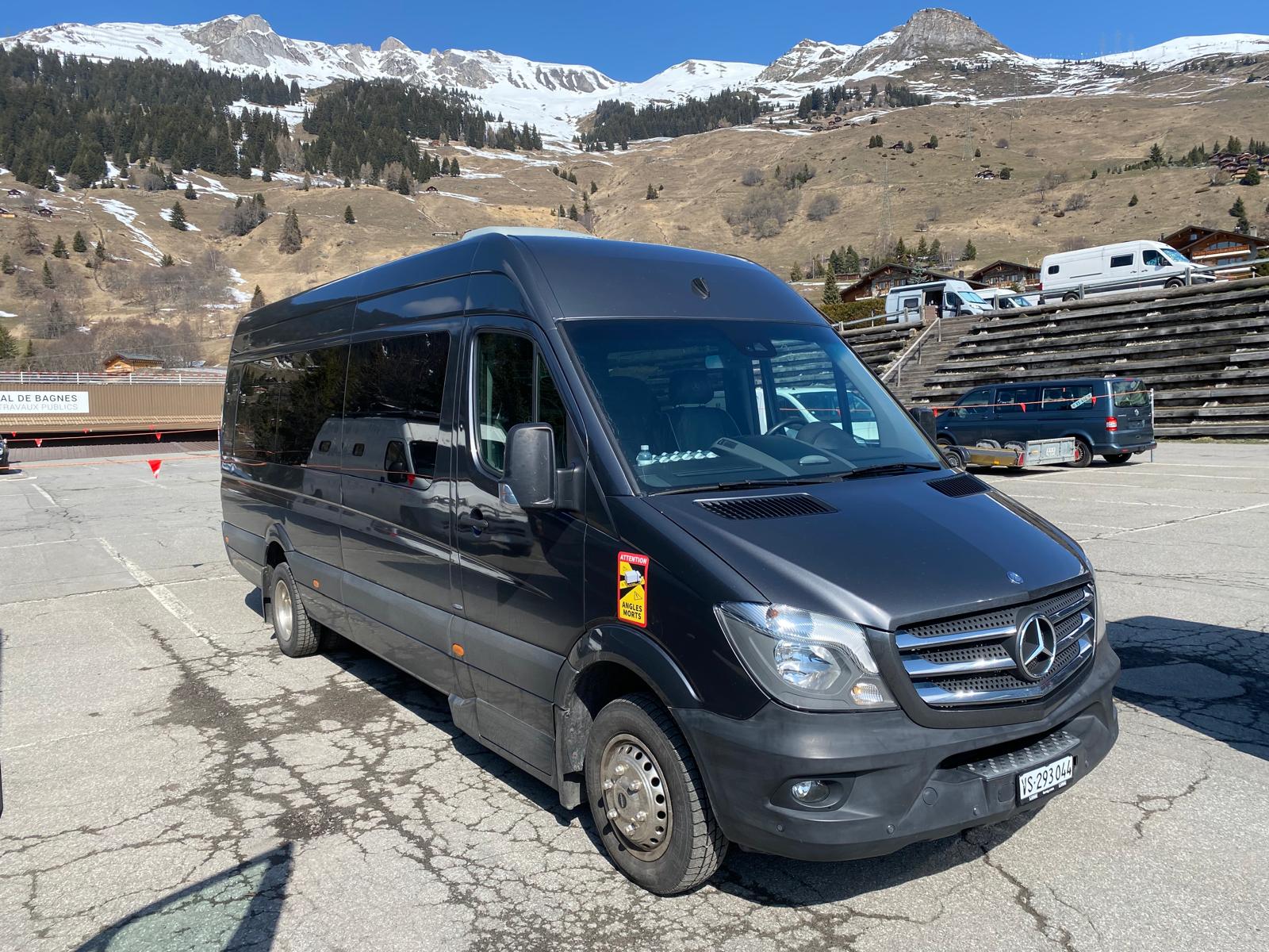 MERCEDES-BENZ 519 17PL Sprinter