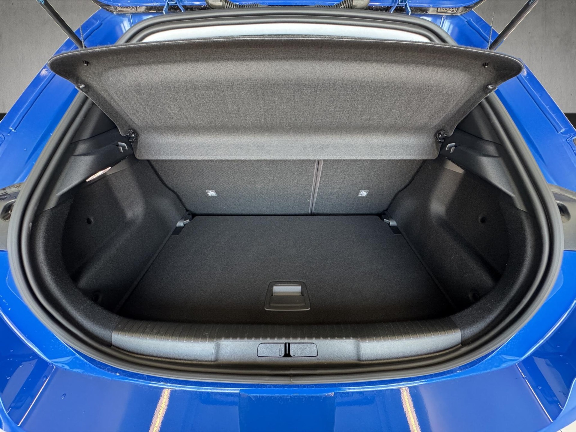 OPEL Mokka-e Edition 156PS-image-8