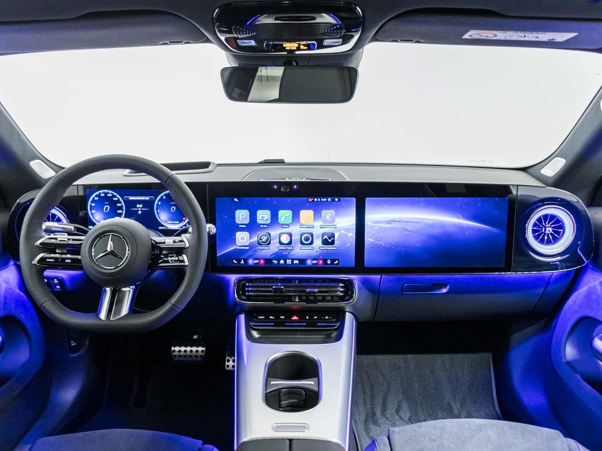MERCEDES-BENZ CLA 220 4MATIC-image-10