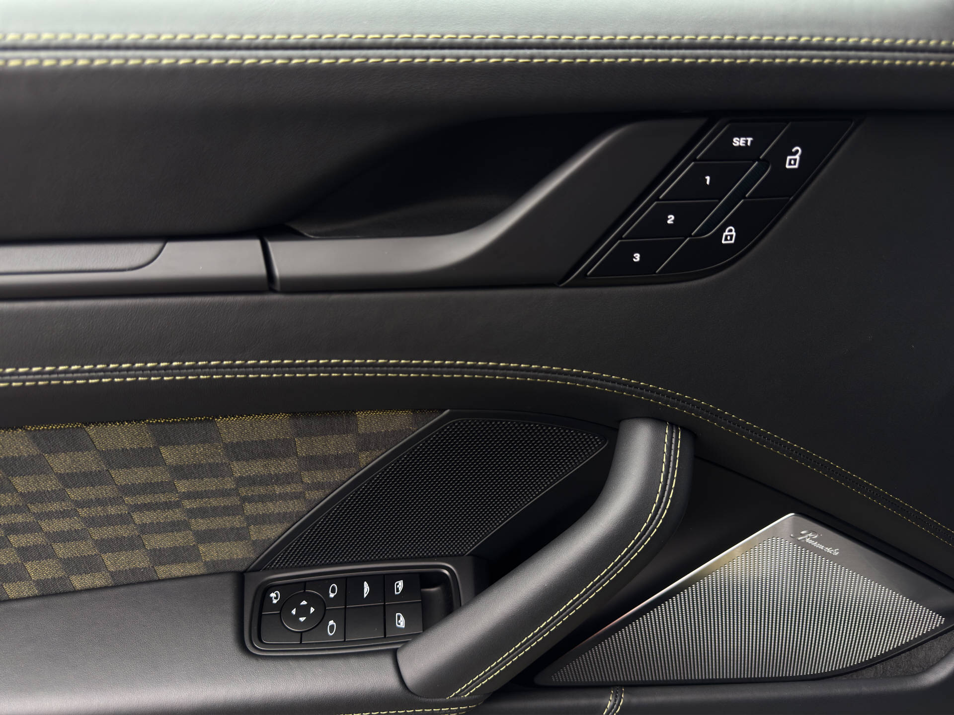PORSCHE 911 Spirit 70-image-11