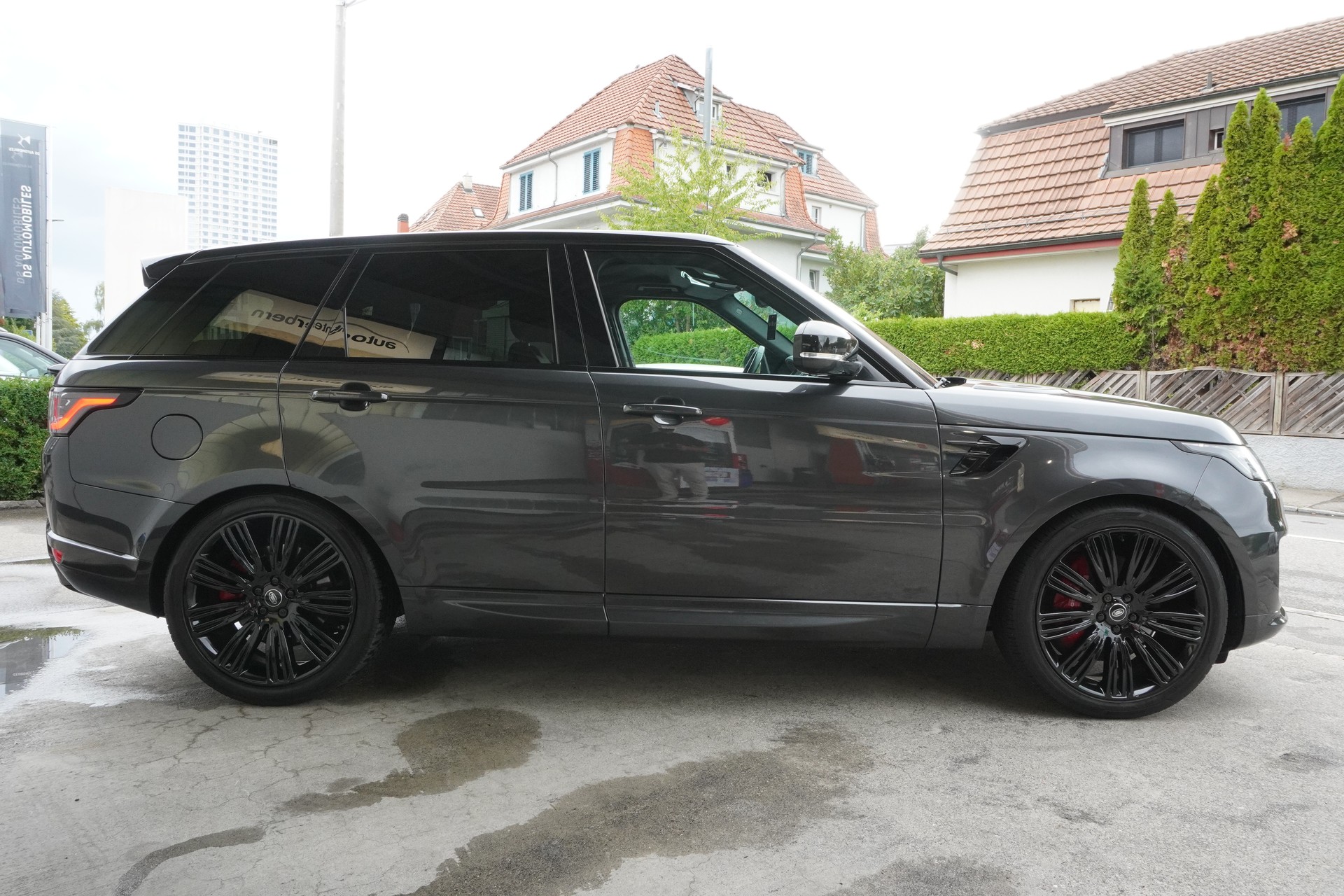 LAND ROVER Range Rover Sport 5.0 V8 S/C HSE Dynamic Automatic-image-4