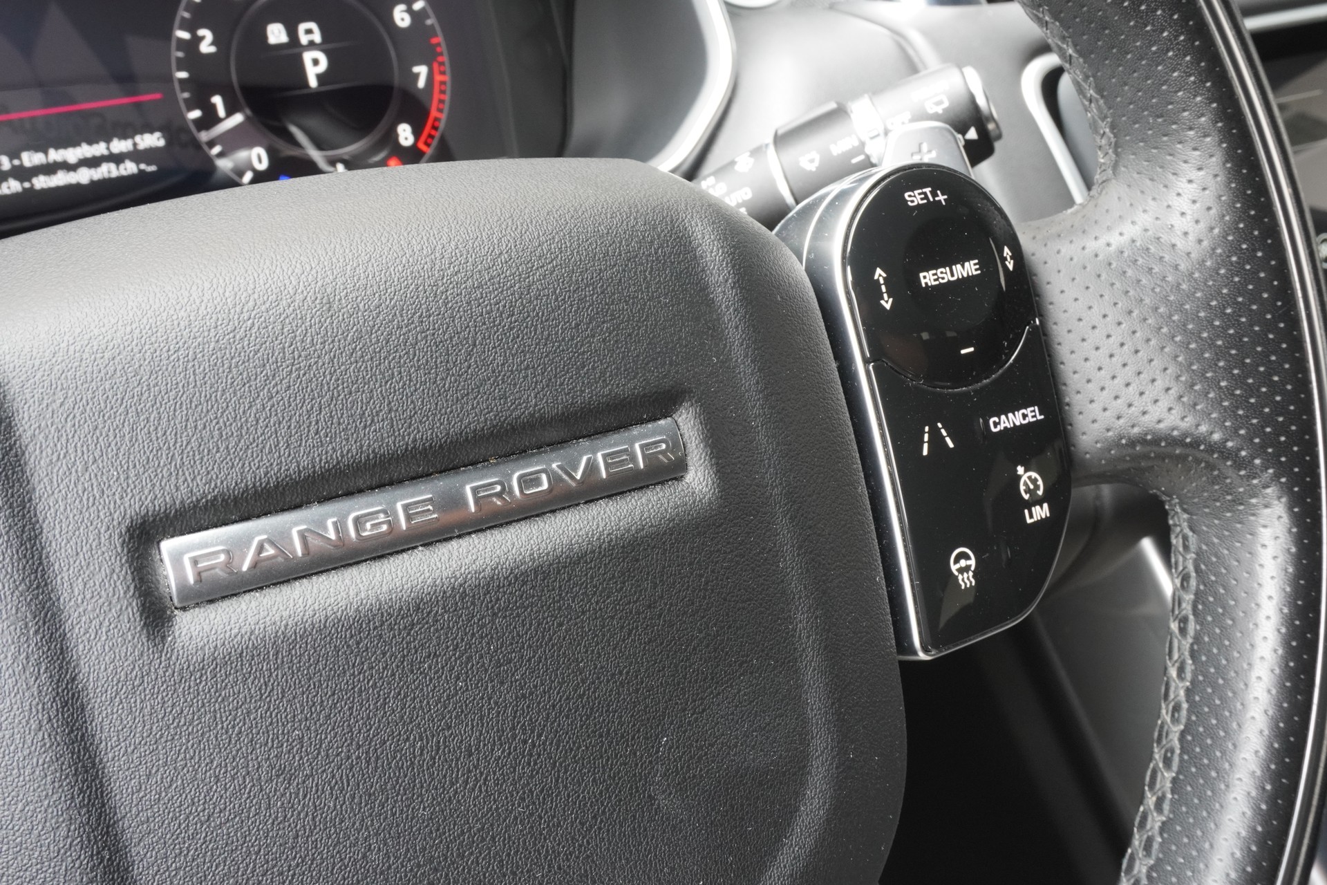 LAND ROVER Range Rover Sport 5.0 V8 S/C HSE Dynamic Automatic-image-11