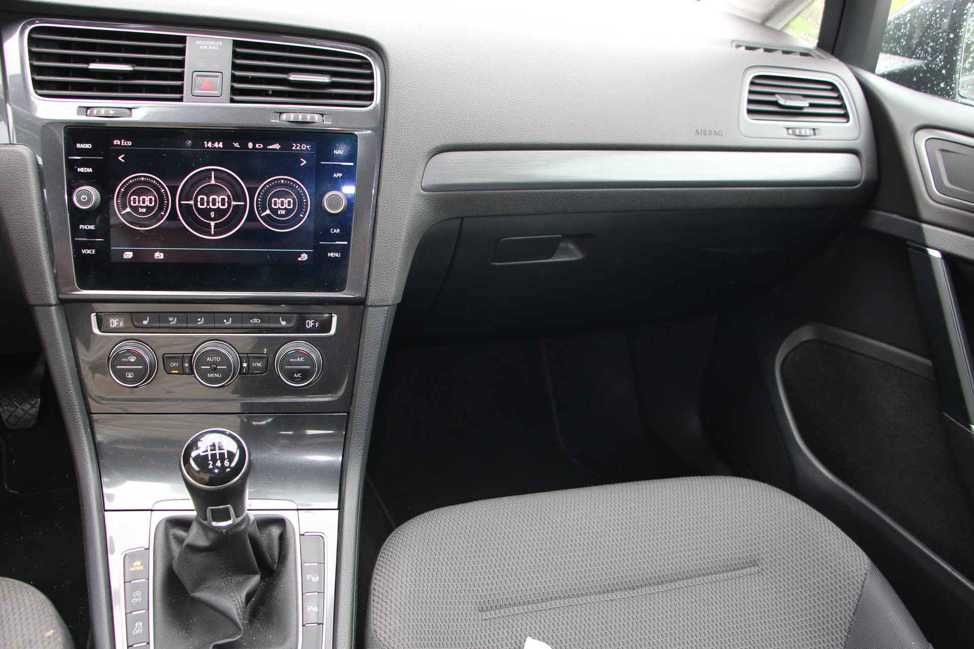 VW 2.0 TDI Comfortline 4m-image-1