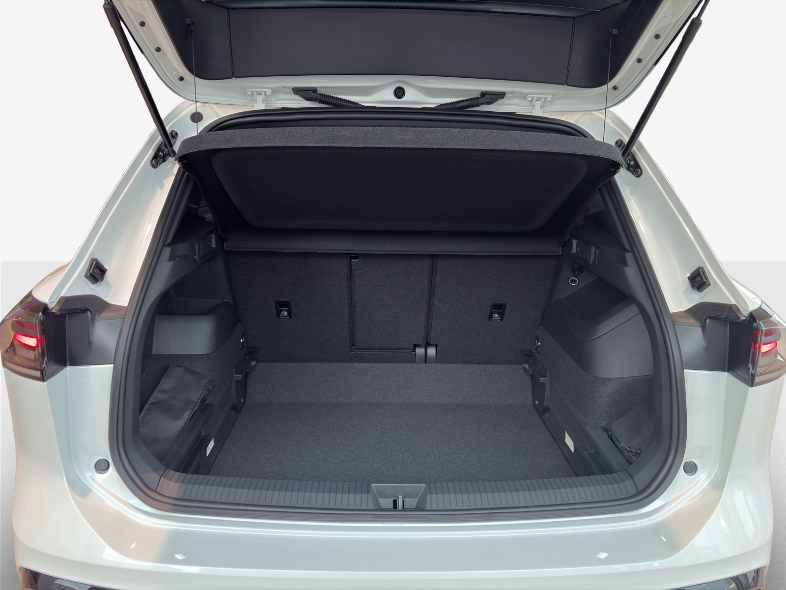 VW Tiguan 2.0 TSI DSG R-Line 4Motion-image-11