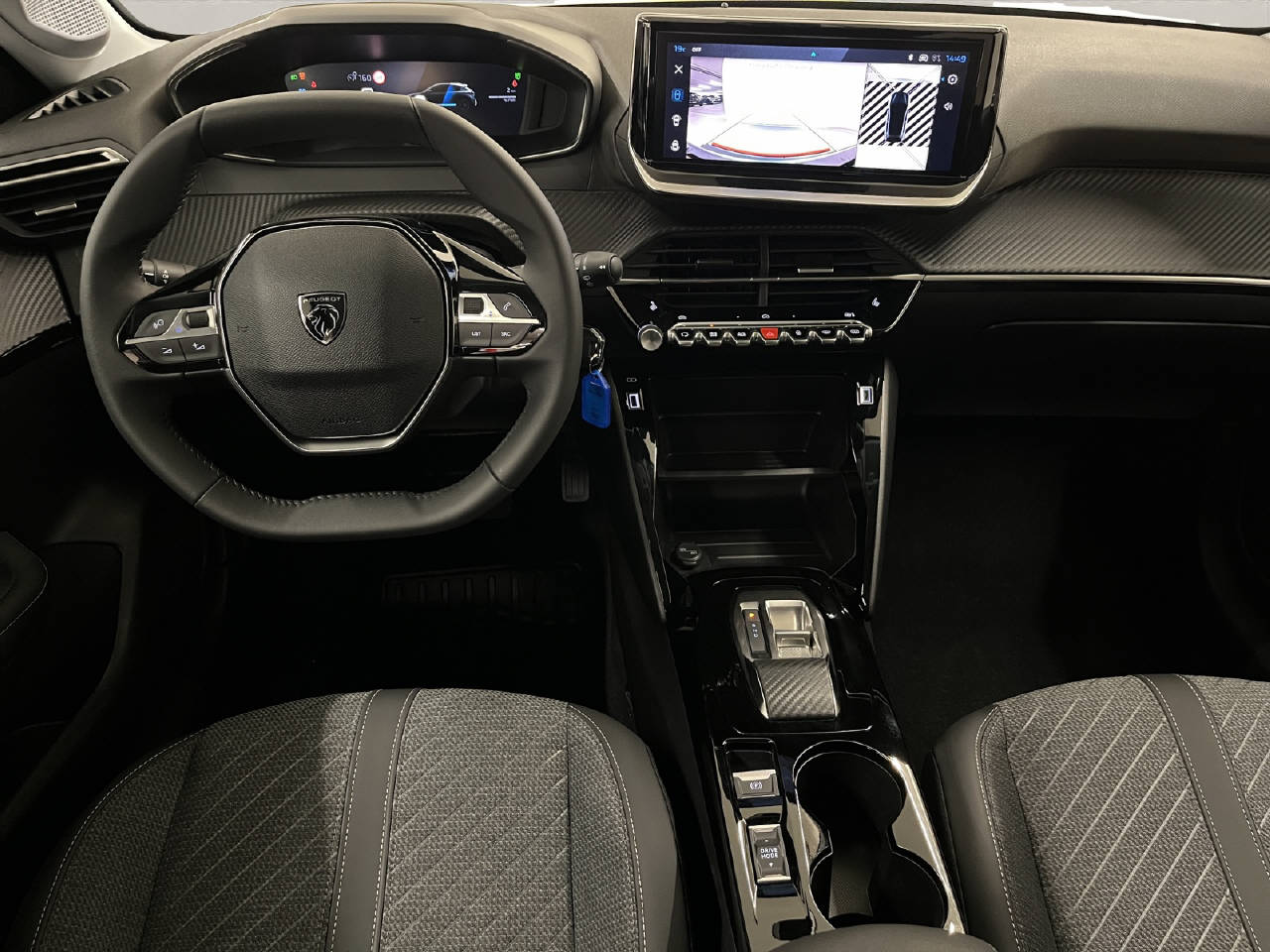 PEUGEOT 208 1.2 Hybrid Allure-image-7