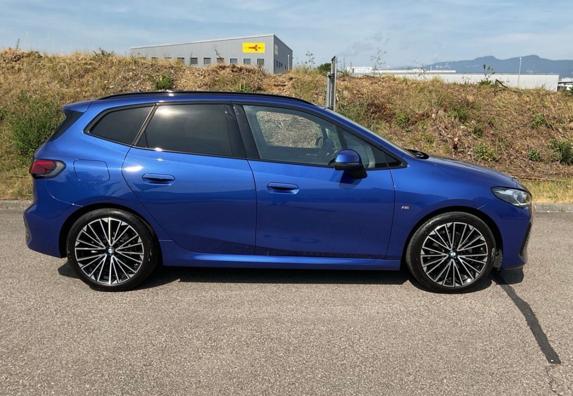 BMW 218d Active Tourer M Sport DKG / AHK-image-1