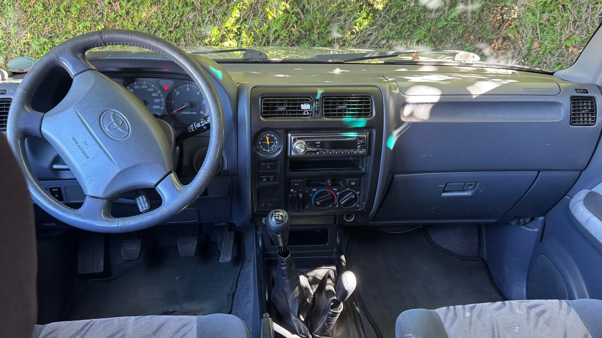 TOYOTA Toyota LandCruiser KDJ95-image-2