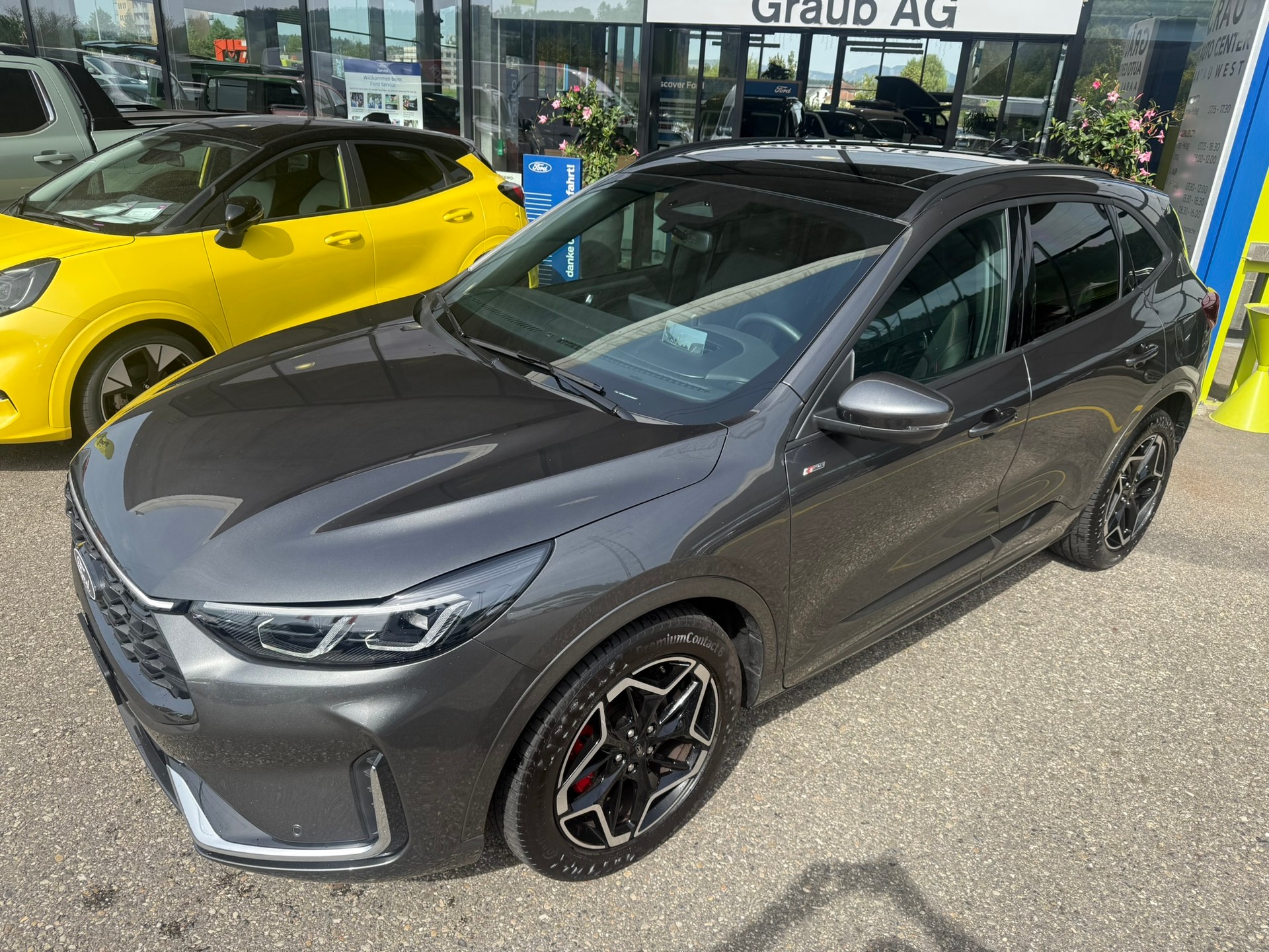 FORD Kuga 2.5 FHEV ST-Line X 4WD-image-2