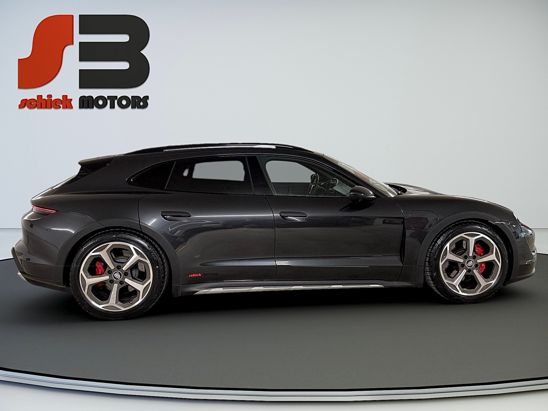PORSCHE Taycan 4S Cross Turismo-image-3