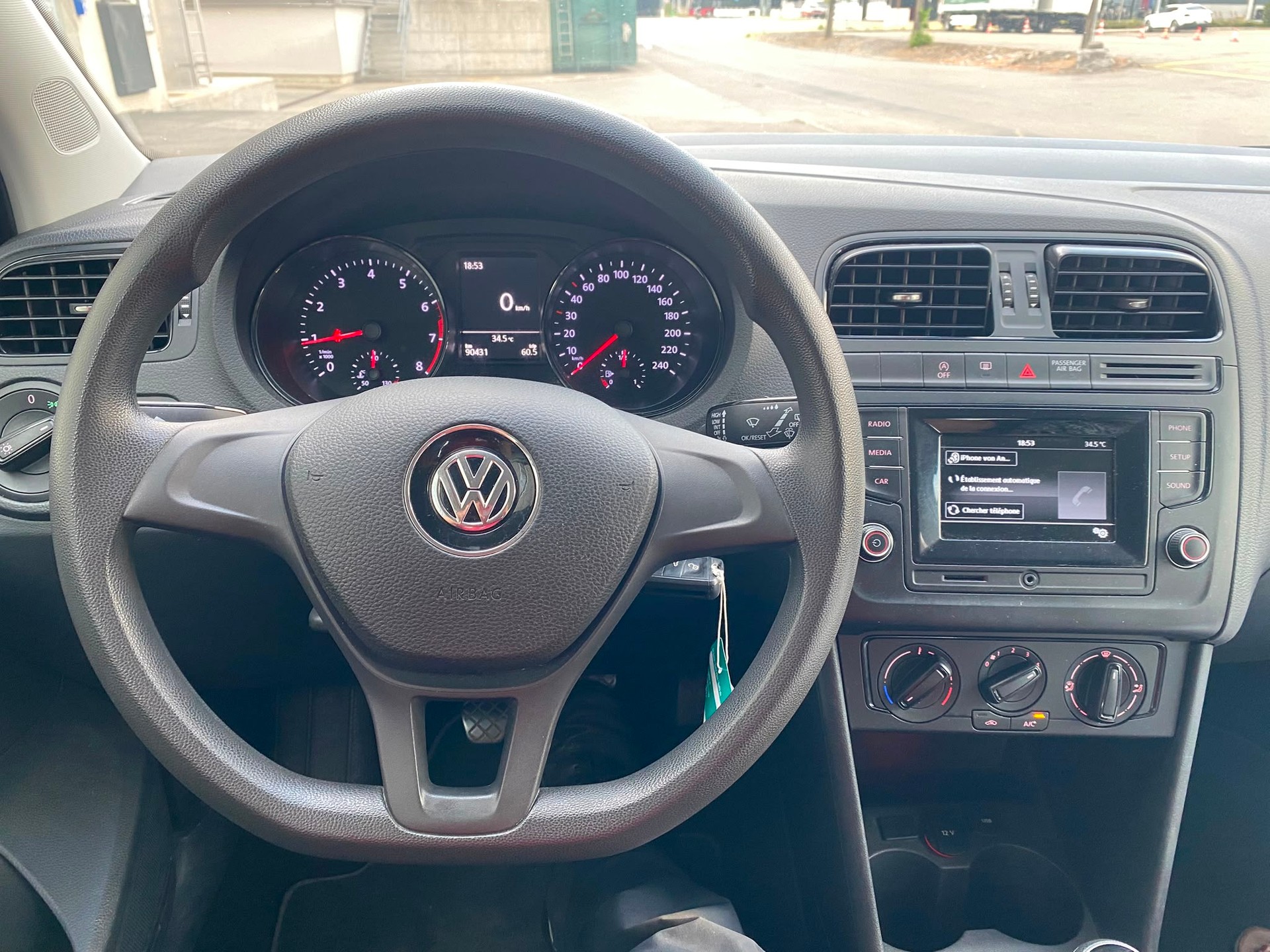 VW 1.2 TSI 90 BlueMT Trendline-image-3