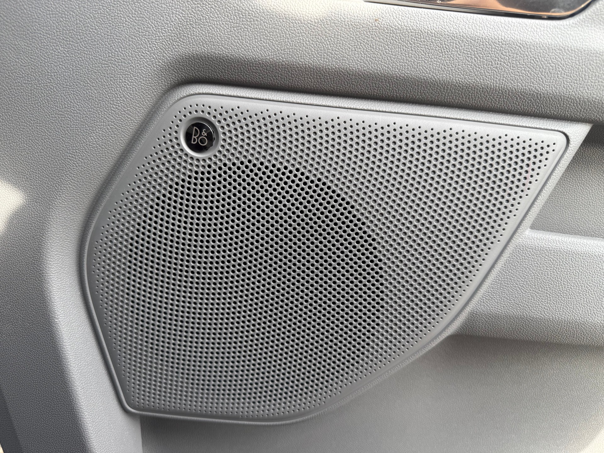 FORD Tourneo Bus 340 L1H1 PHEV Active-image-14