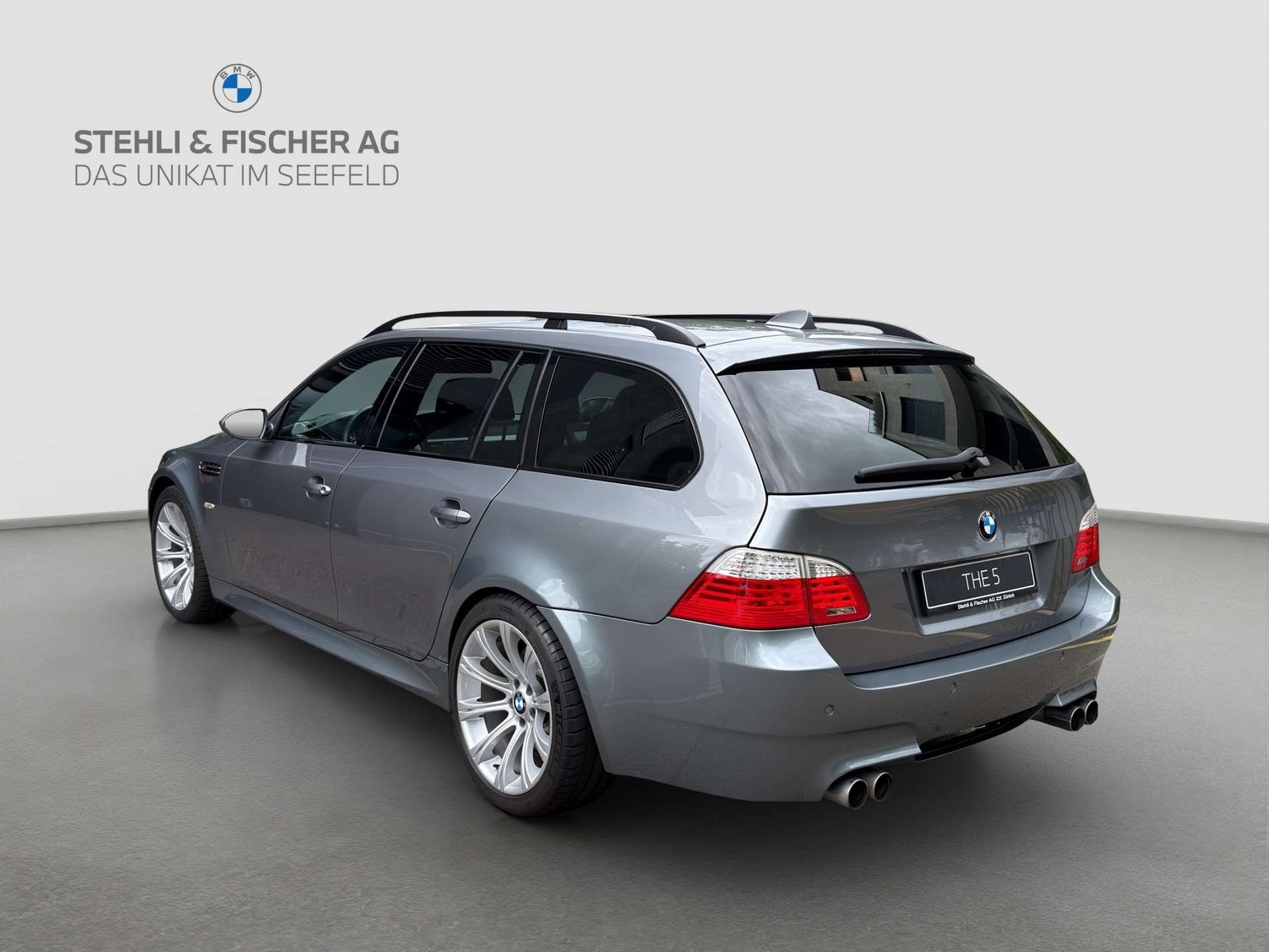 BMW M5 Touring-image-3