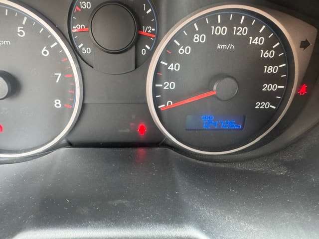 HYUNDAI i20 1.2 Comfort-image-9
