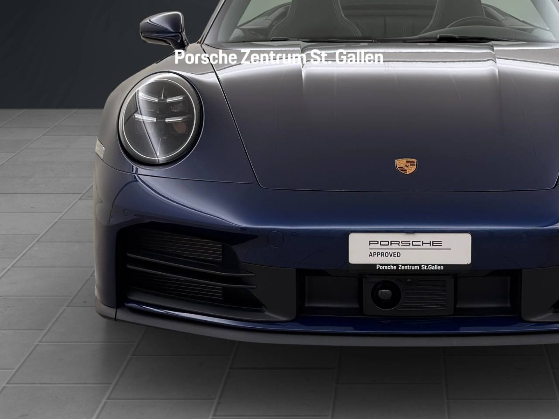 PORSCHE 911 Carrera 4S Cabriolet-image-9