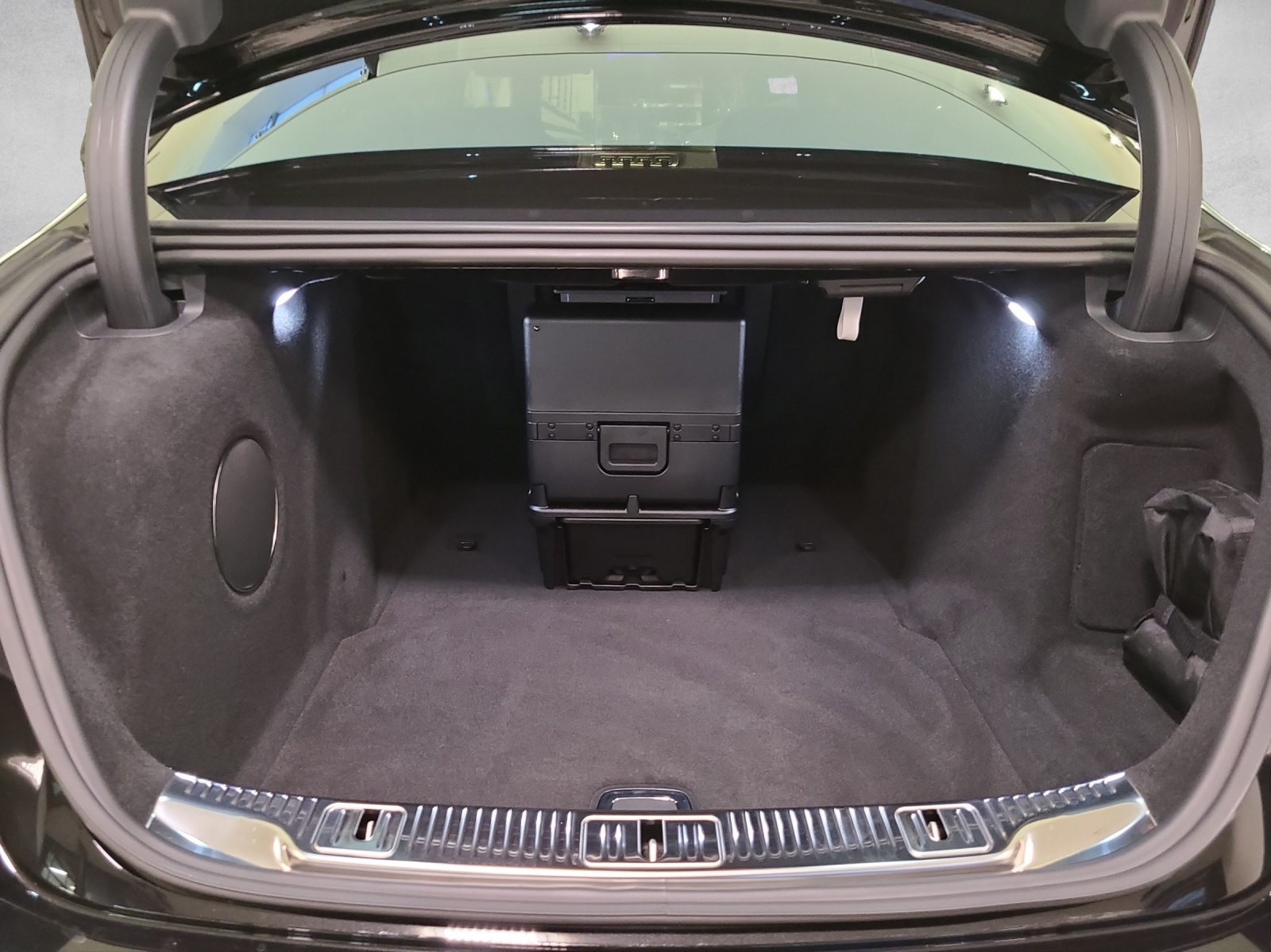 MERCEDES-BENZ S 680 V12 4matic Maybach-image-5
