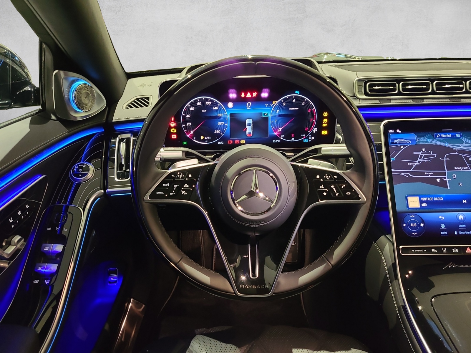 MERCEDES-BENZ S 680 V12 4matic Maybach-image-4