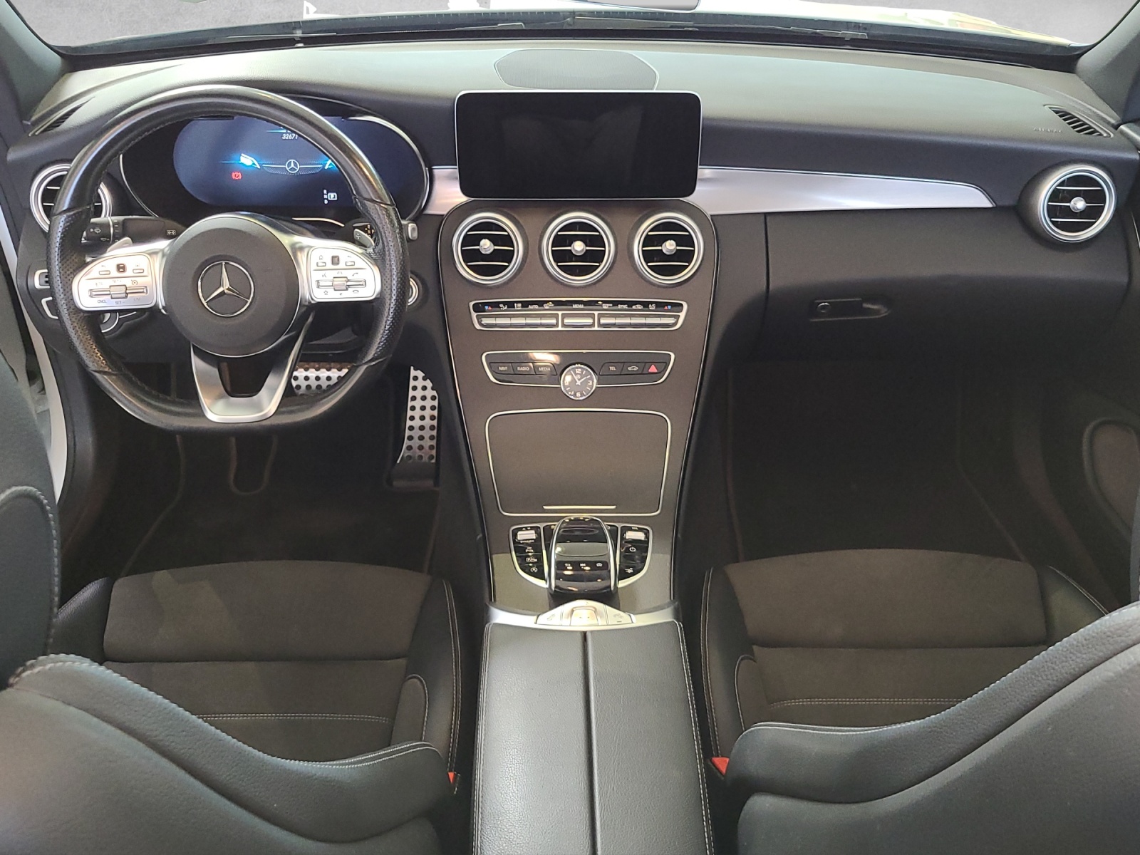 MERCEDES-BENZ C 200 AMG Line 4M Cabriolet A205 Cabriolet-image-13