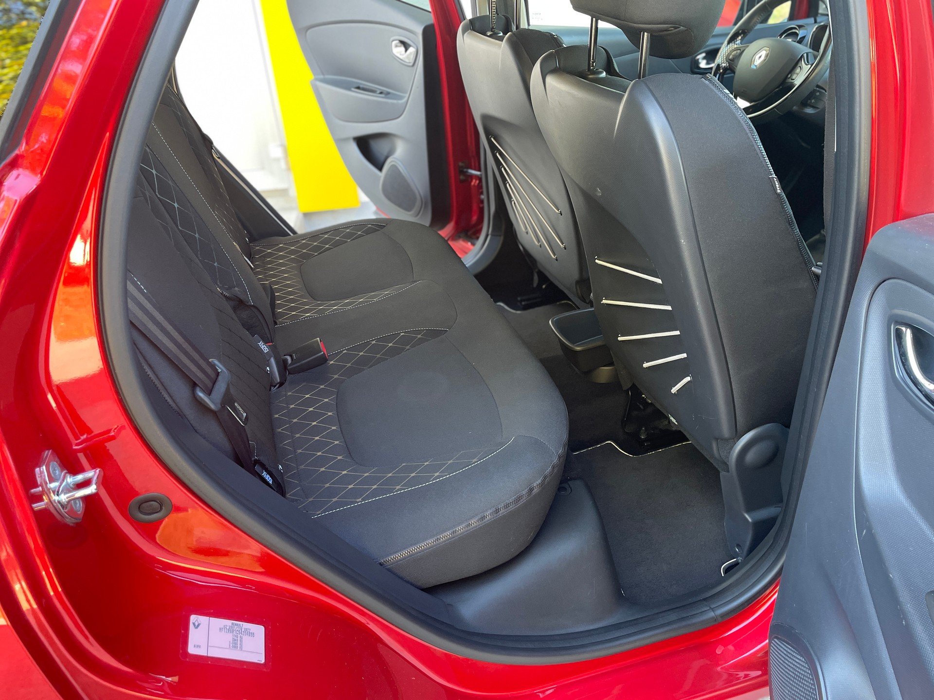 RENAULT Captur 1.5 dCi Privilège-image-5