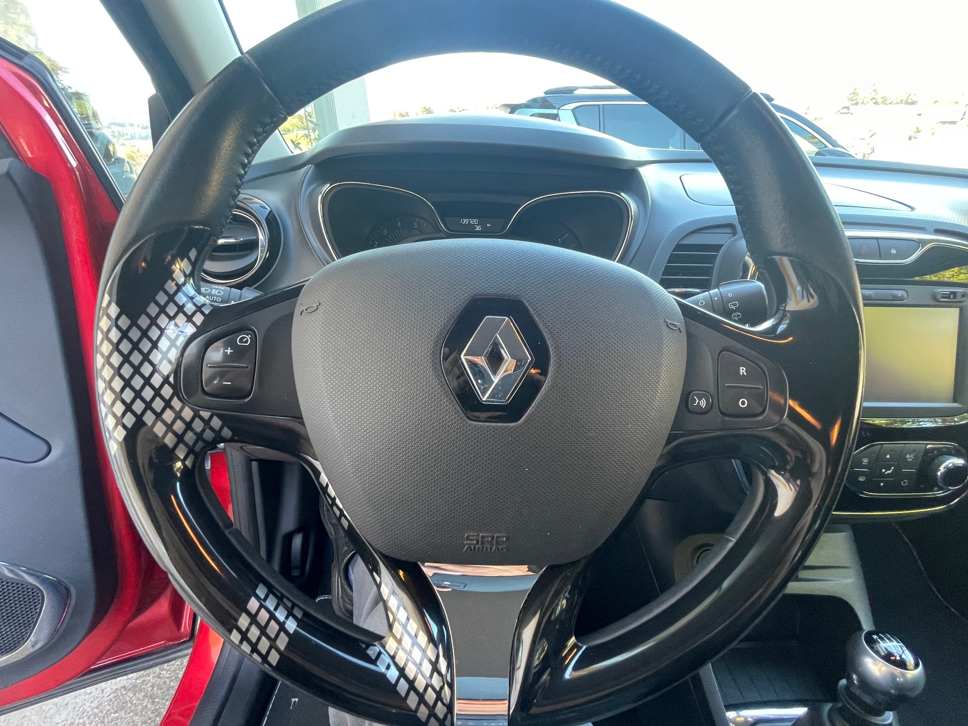RENAULT Captur 1.5 dCi Privilège-image-10