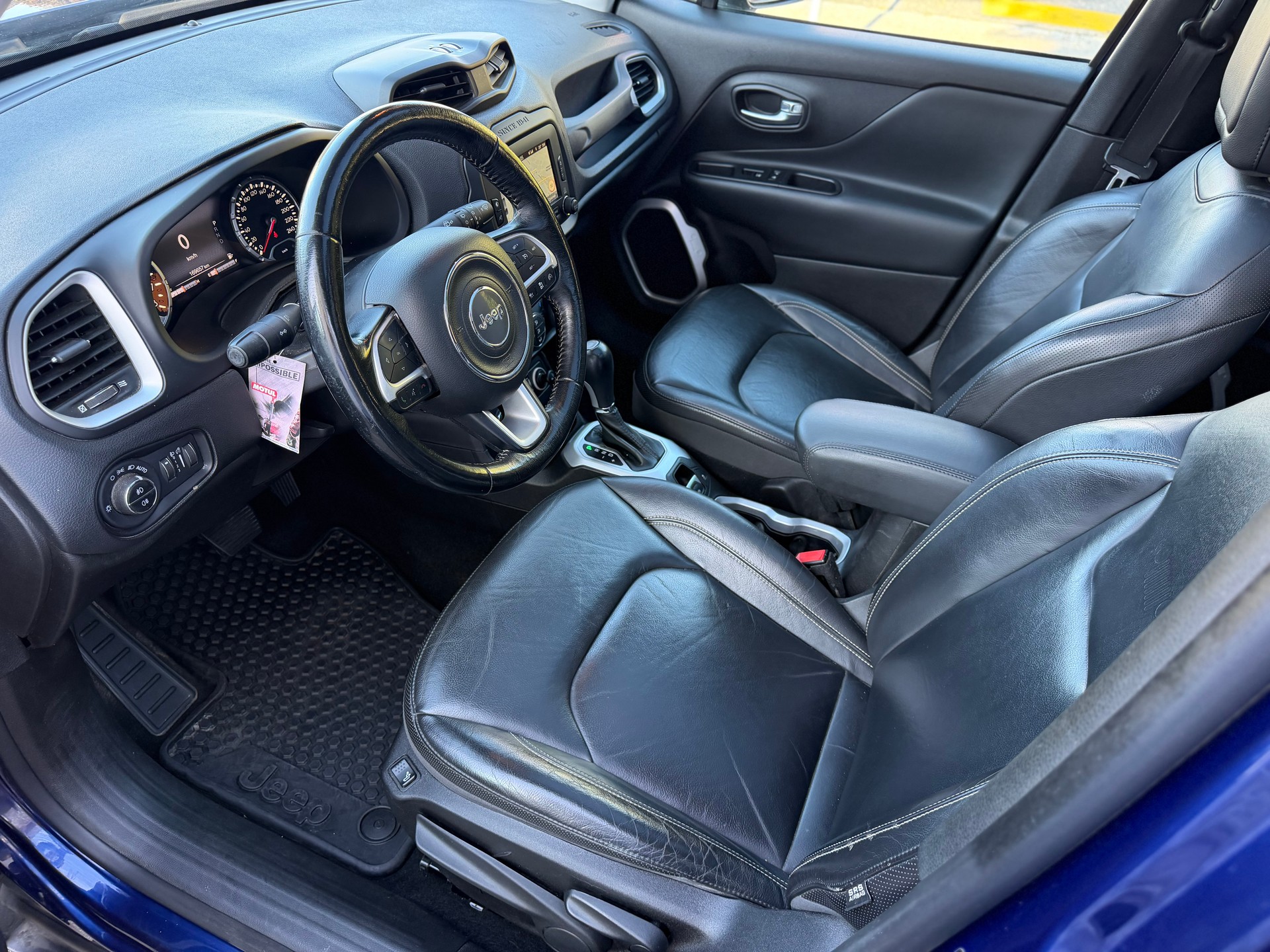 JEEP Renegade 1.4 Turbo Limited AWD-image-8