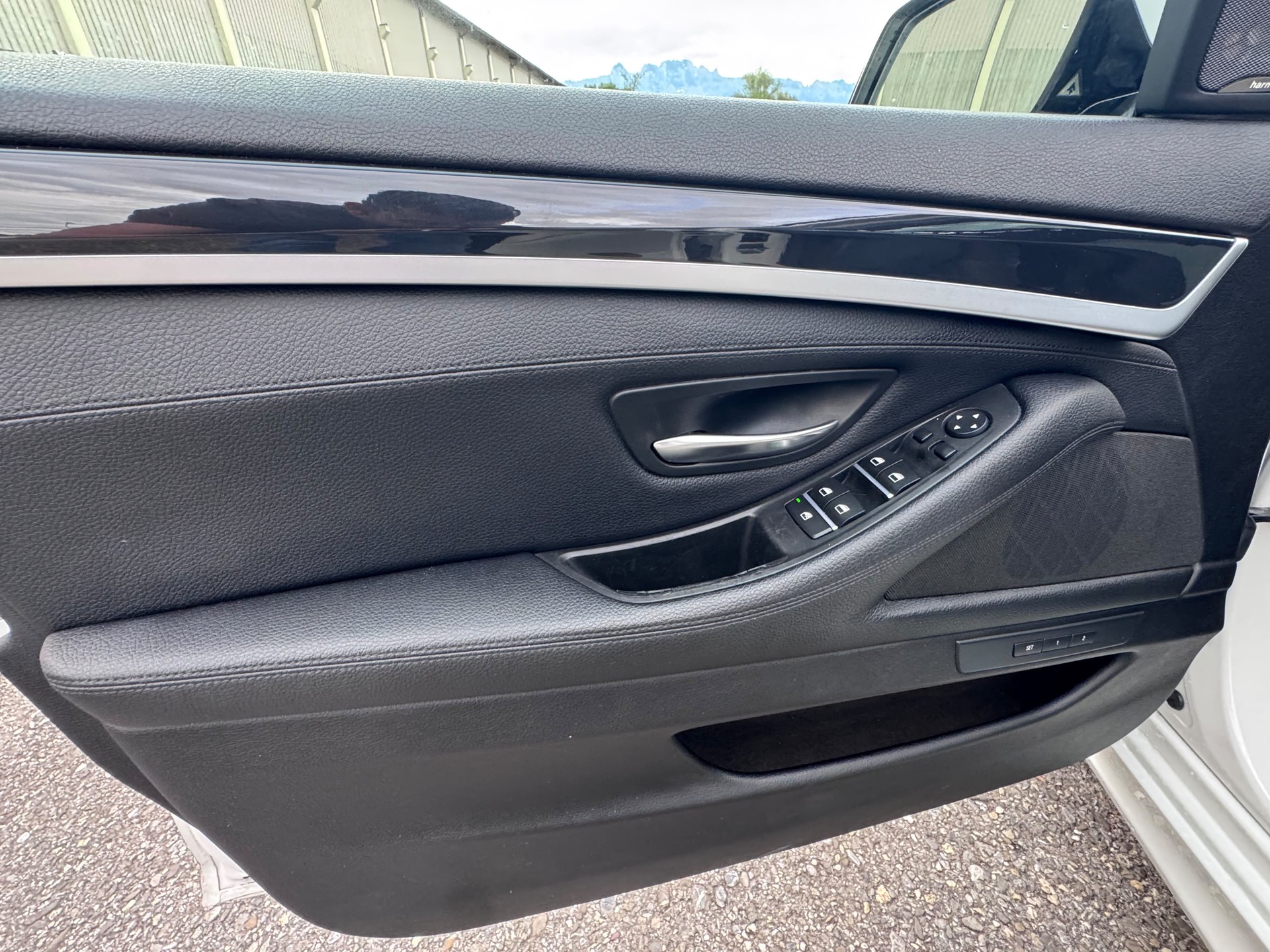 BMW 535d Touring xDrive Steptronic-image-10
