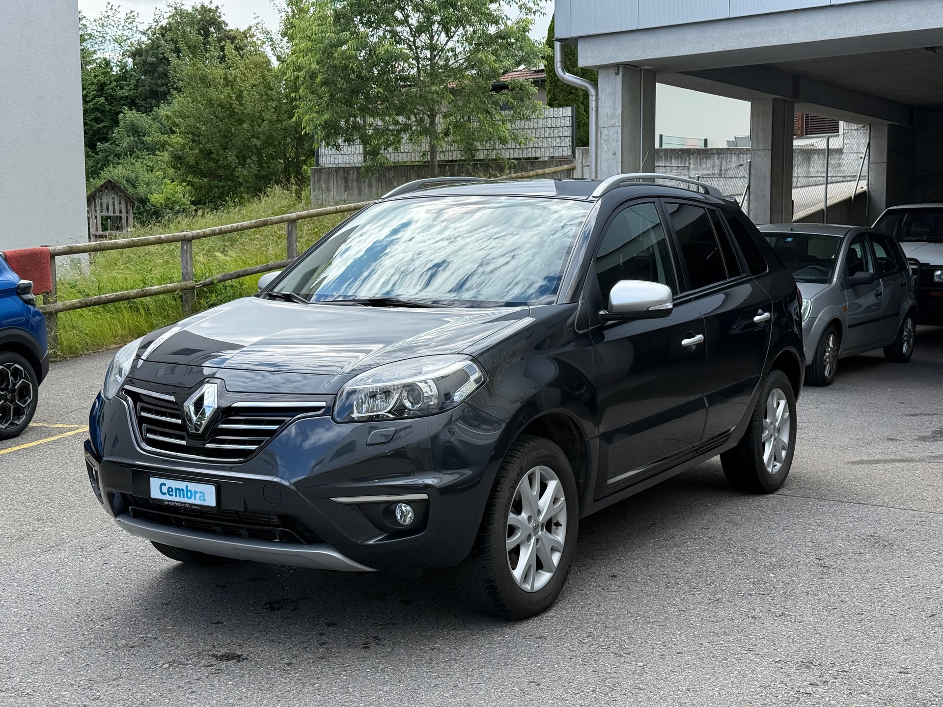 RENAULT Koleos 2.5 Swiss Edition 4x4 Automatic-image-0