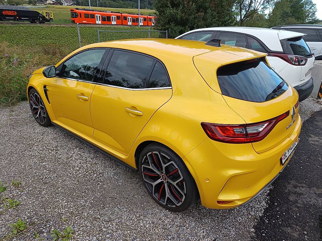RENAULT MEGANE-image-0