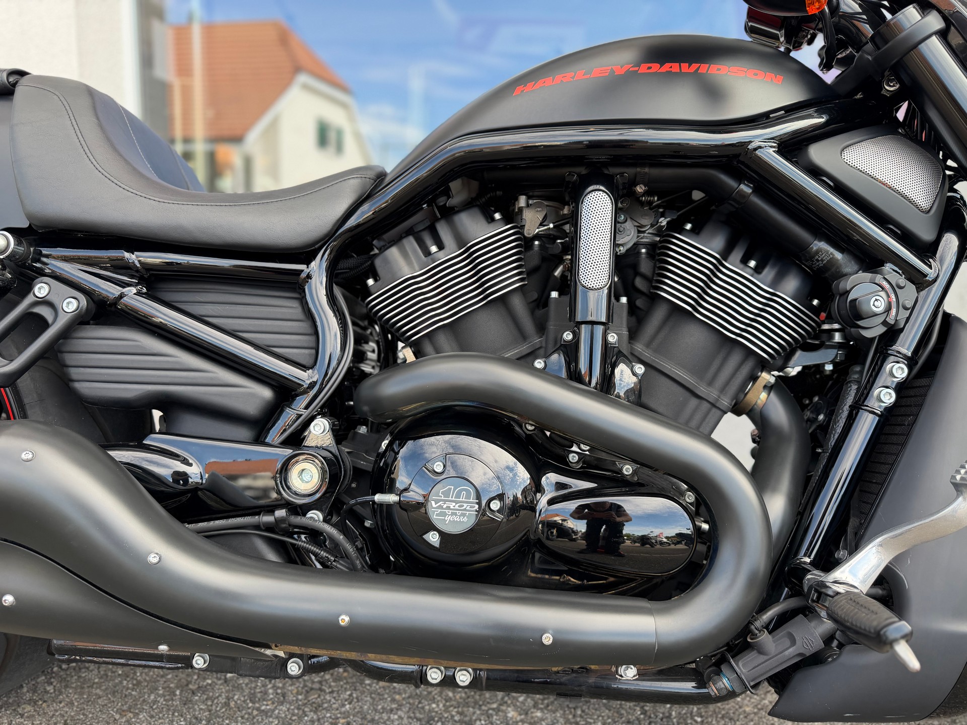 HARLEY-DAVIDSON VRSCDX Night Rod Special Anniversary ABS-showroom-element-3