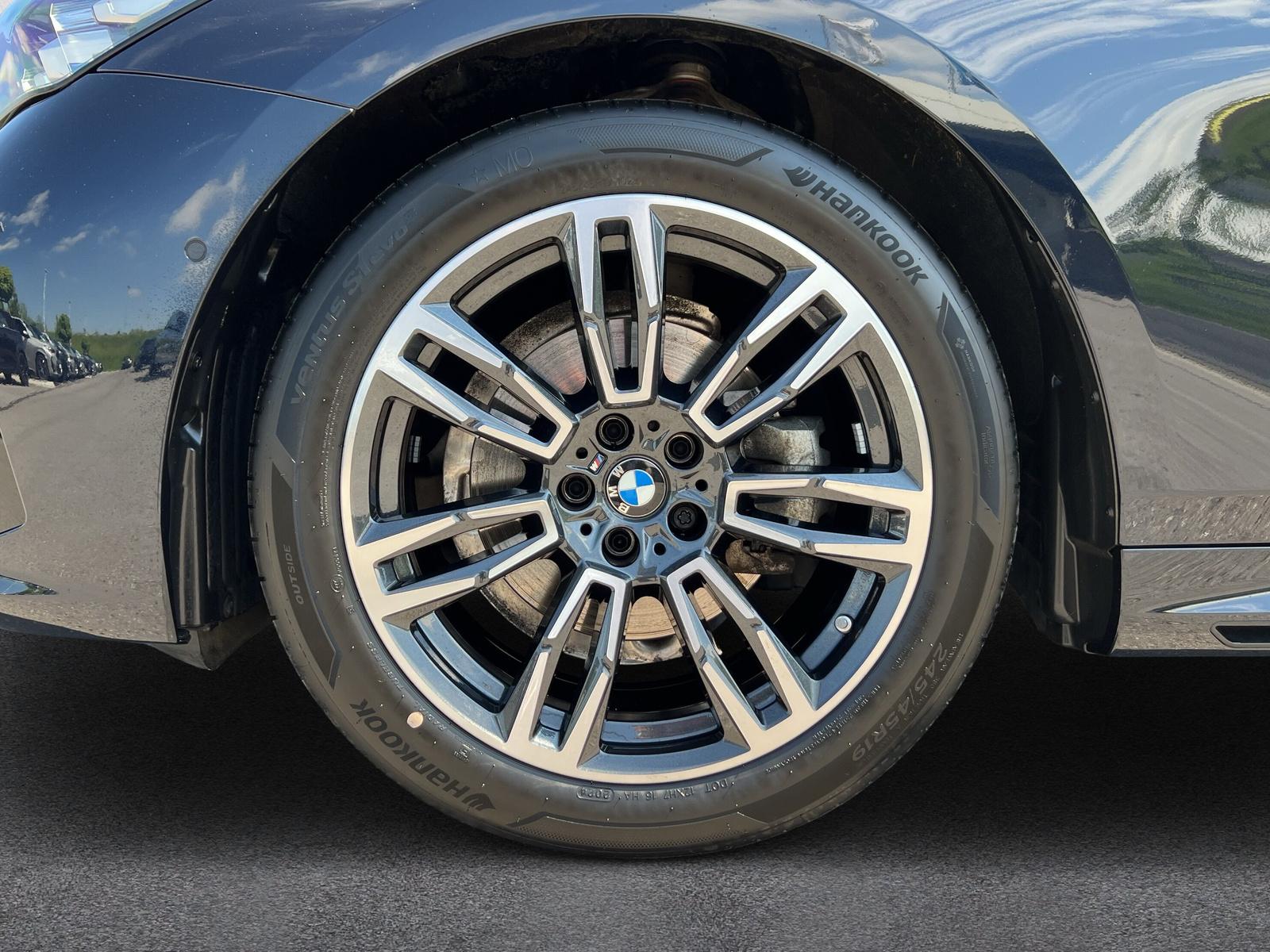 BMW 520d M Sport Touring xDrive G61 (CH) 📍-image-8