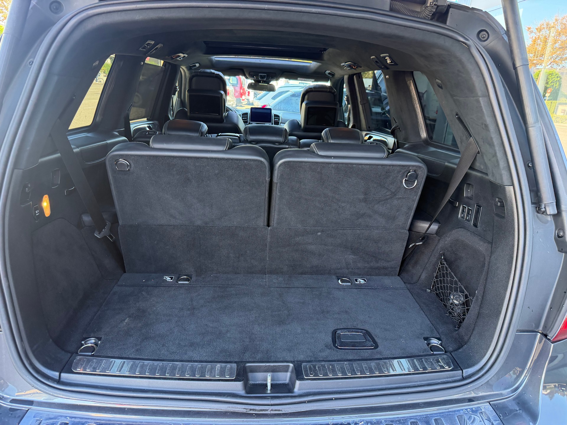 MERCEDES-BENZ GLS 63 AMG 4Matic Speedshift Plus 7G-Tronic-image-7
