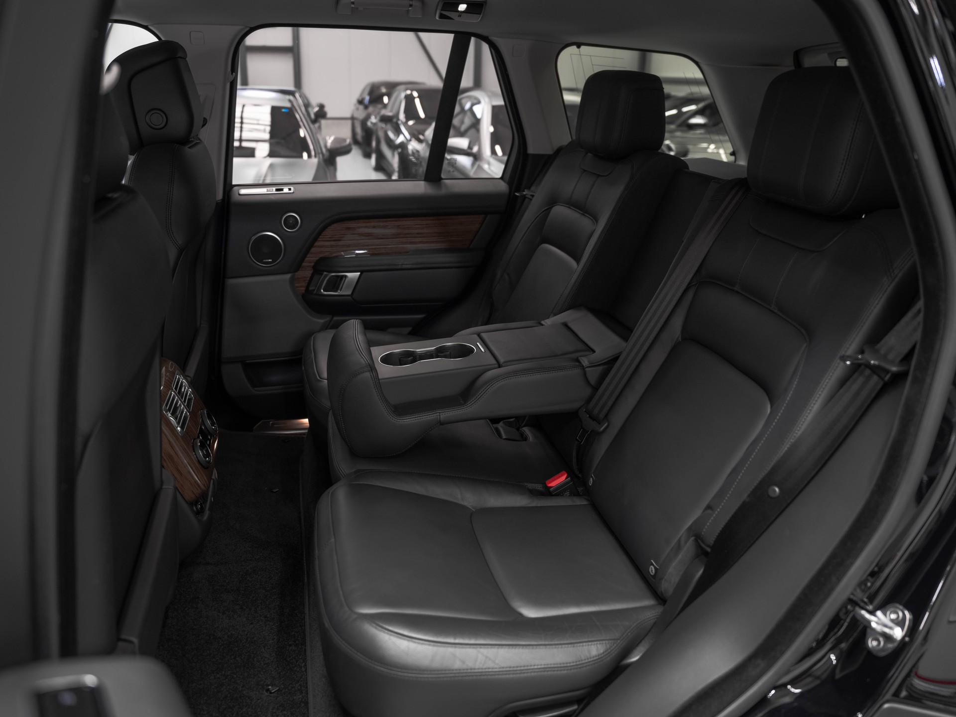 LAND ROVER Range Rover 3.0 SDV6 Vogue Automatic-image-11