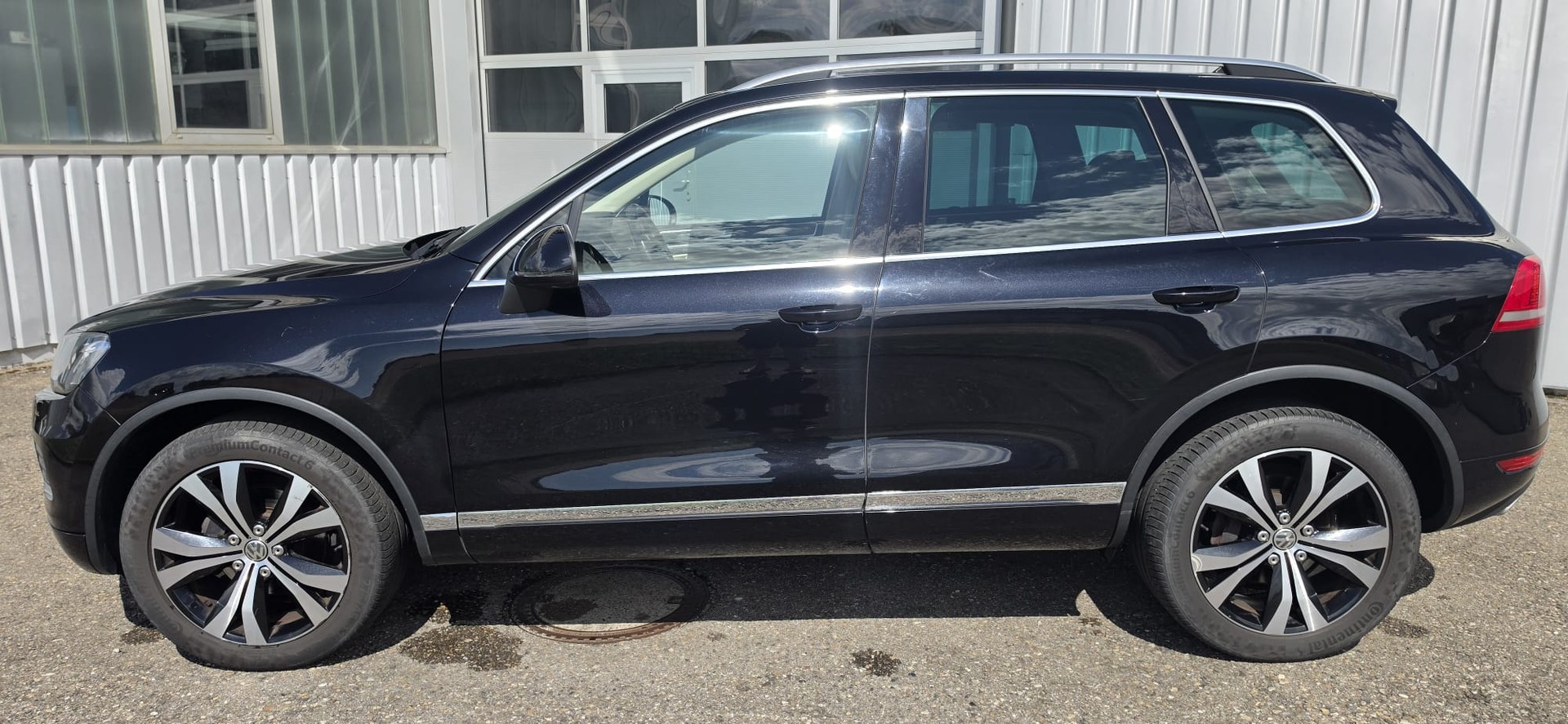 VW Touareg 3.0 TDI BlueMotion Technology Tiptronic-image-1