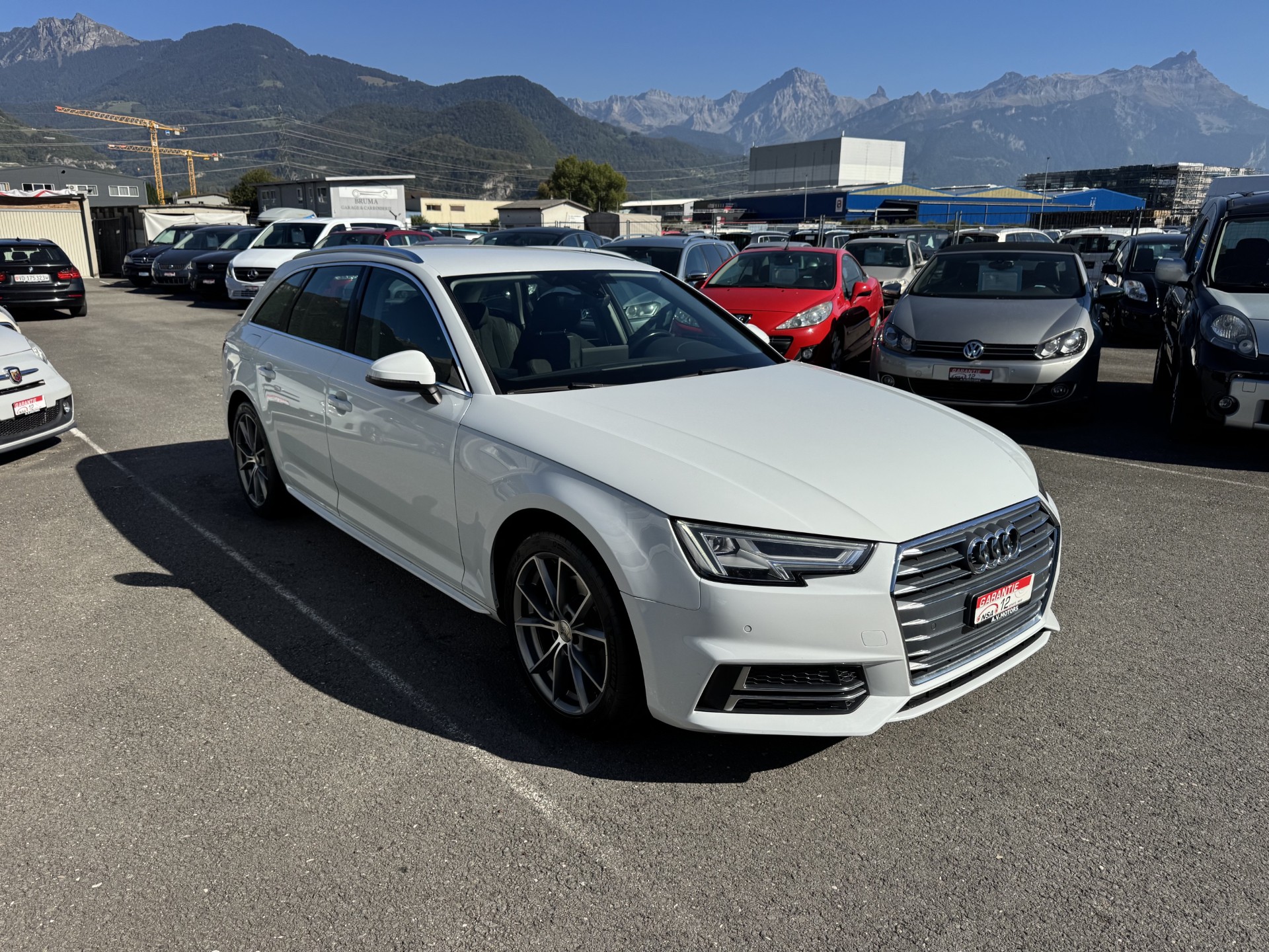 AUDI A4 Avant 2.0 TFSI Sport S-tronic S-Line-image-1