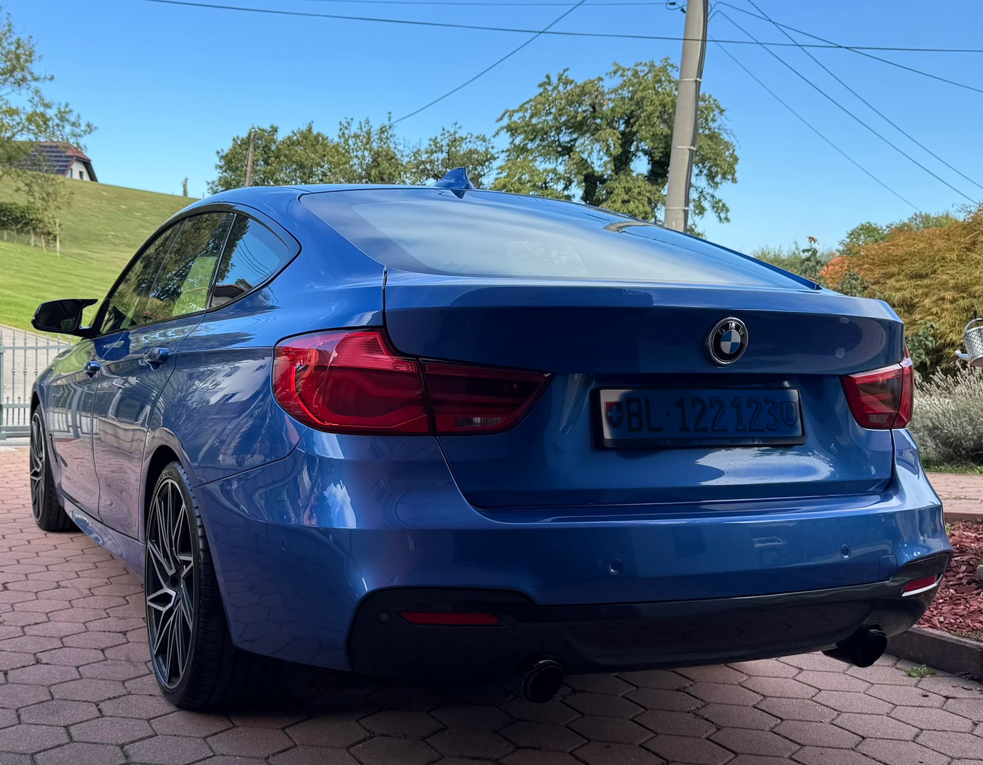 BMW 340i xDrive SAG-image-1