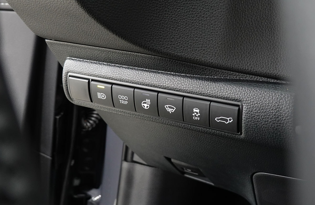 TOYOTA Corolla Touring Sports 2.0 HSD Premium e-CVT-image-19