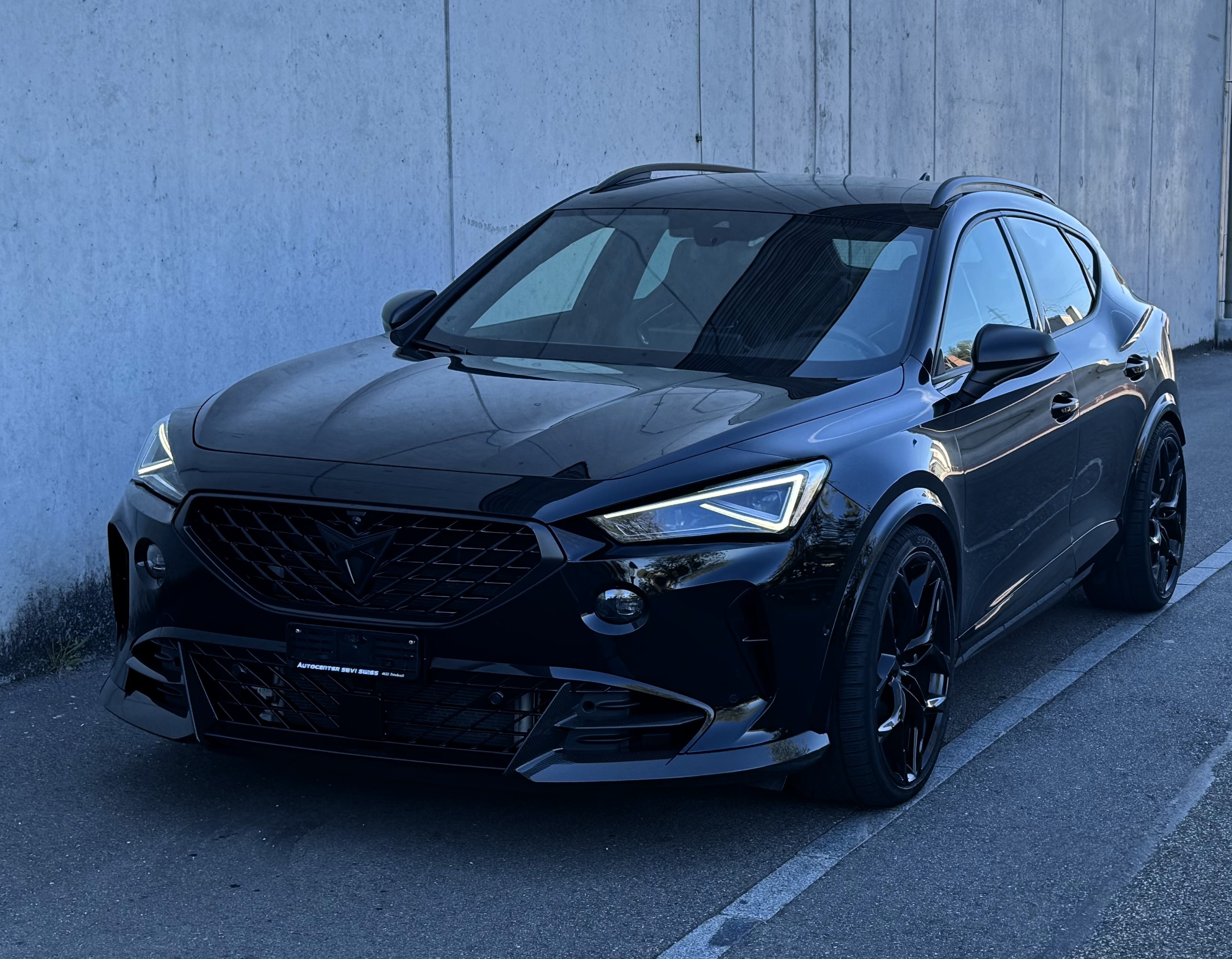 Car photo