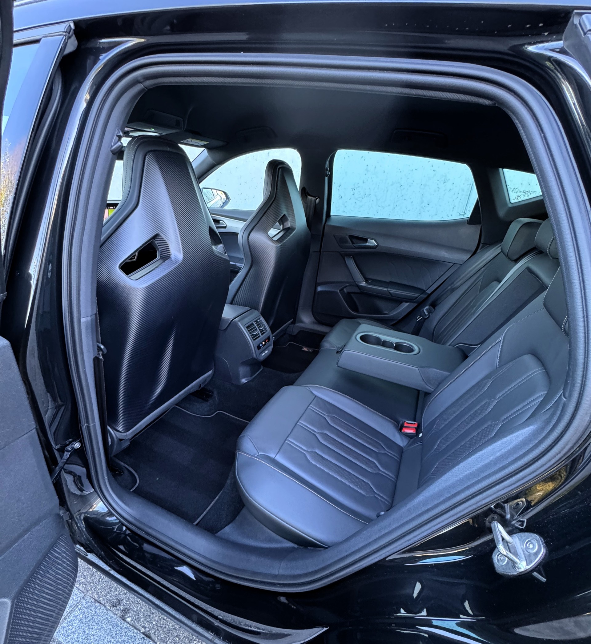 CUPRA Formentor 2.5TSI VZ5 4Drive DSG Herstellergarantie | Gepflegt | frisch ab Service-image-9