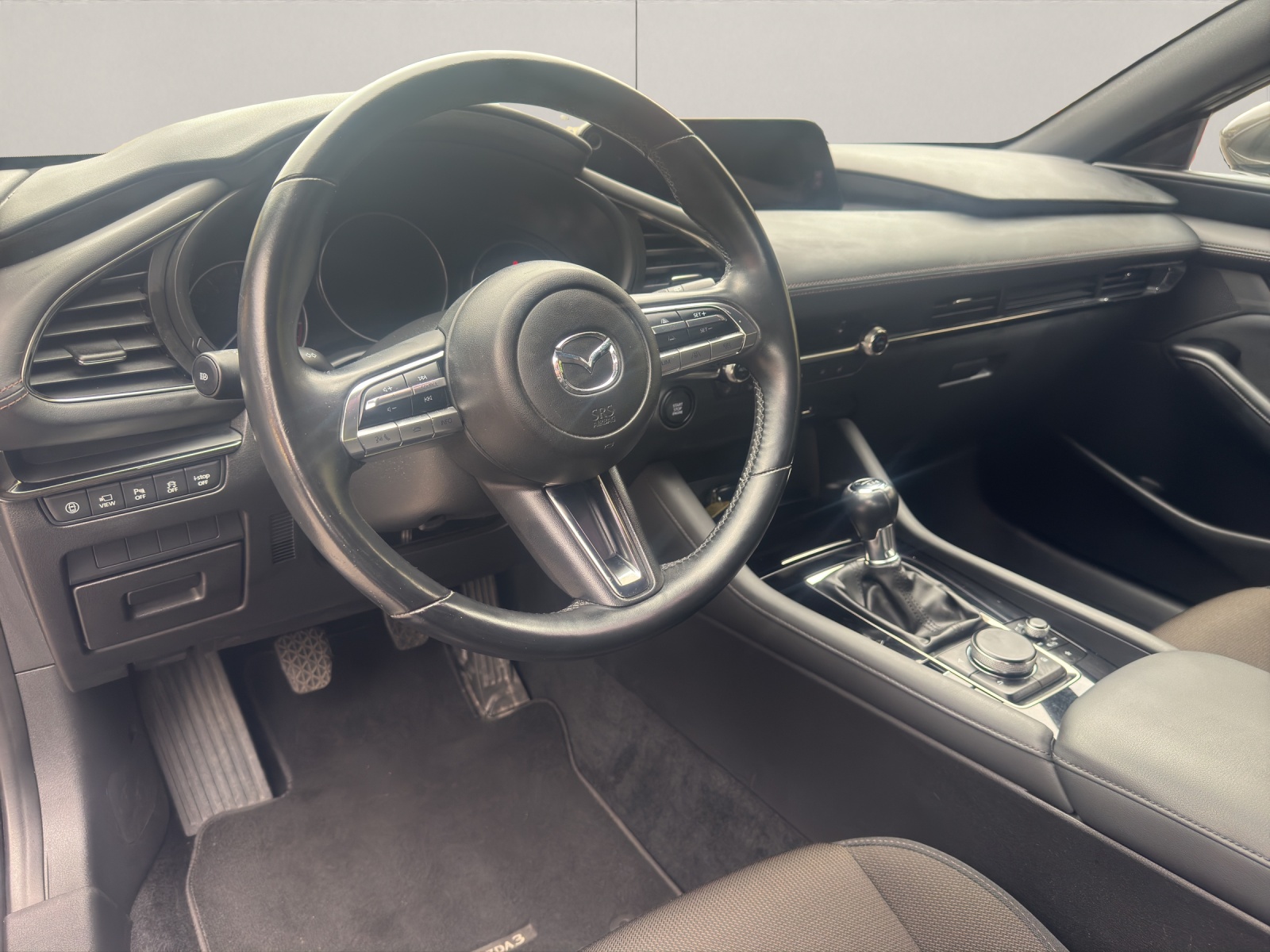 MAZDA 3 Hatchback 2.0 122 Ambition-image-4