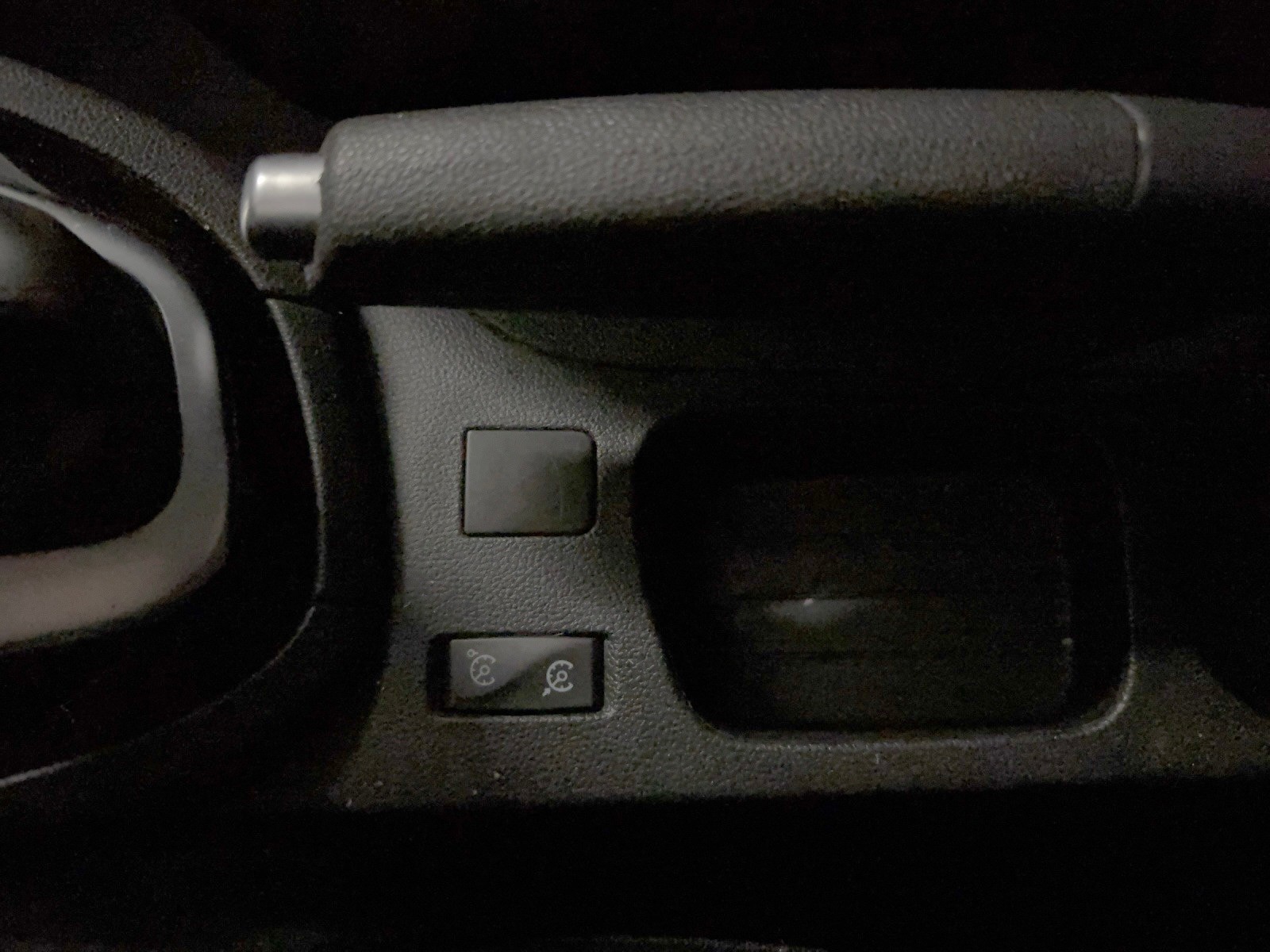 RENAULT Clio Grandtour 1.5 dCi Zen EDC-image-14