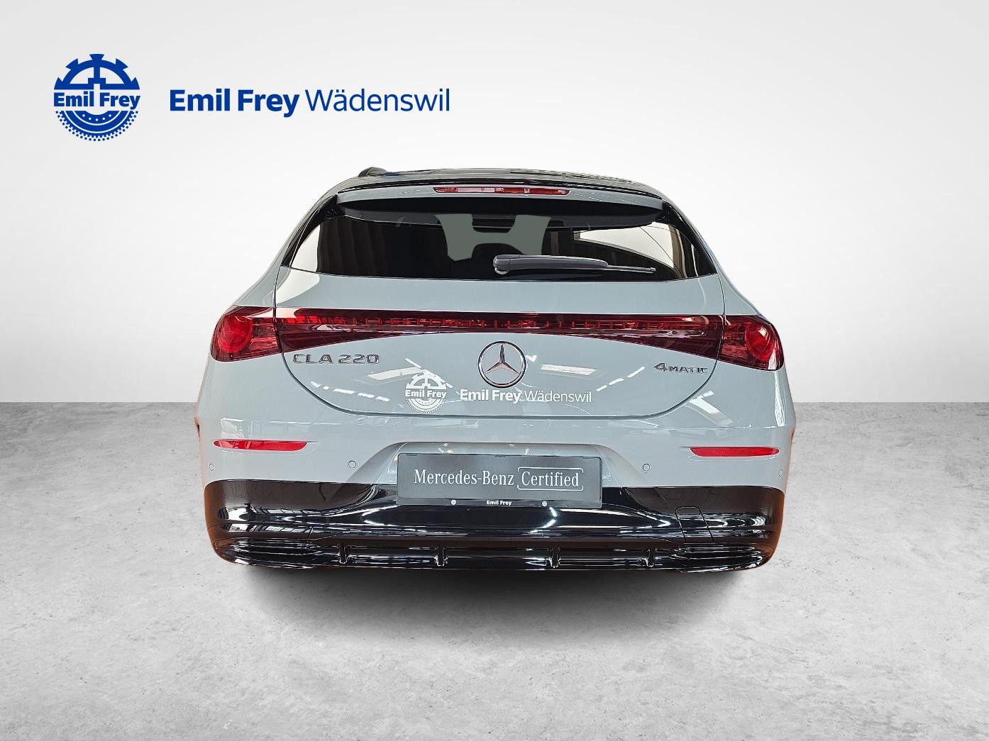 MERCEDES-BENZ CLA 220 4MATIC Shooting Brake AMG Line-image-3