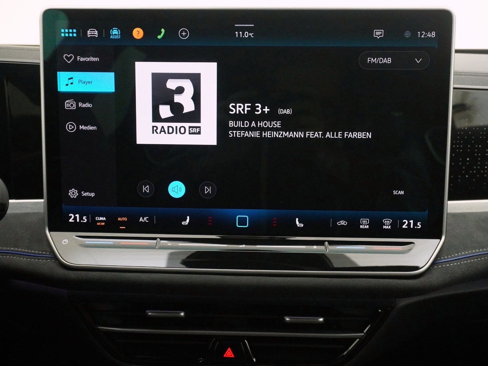 VW Passat Variant 2.0 TSI R-Line 4Motion DSG-image-23