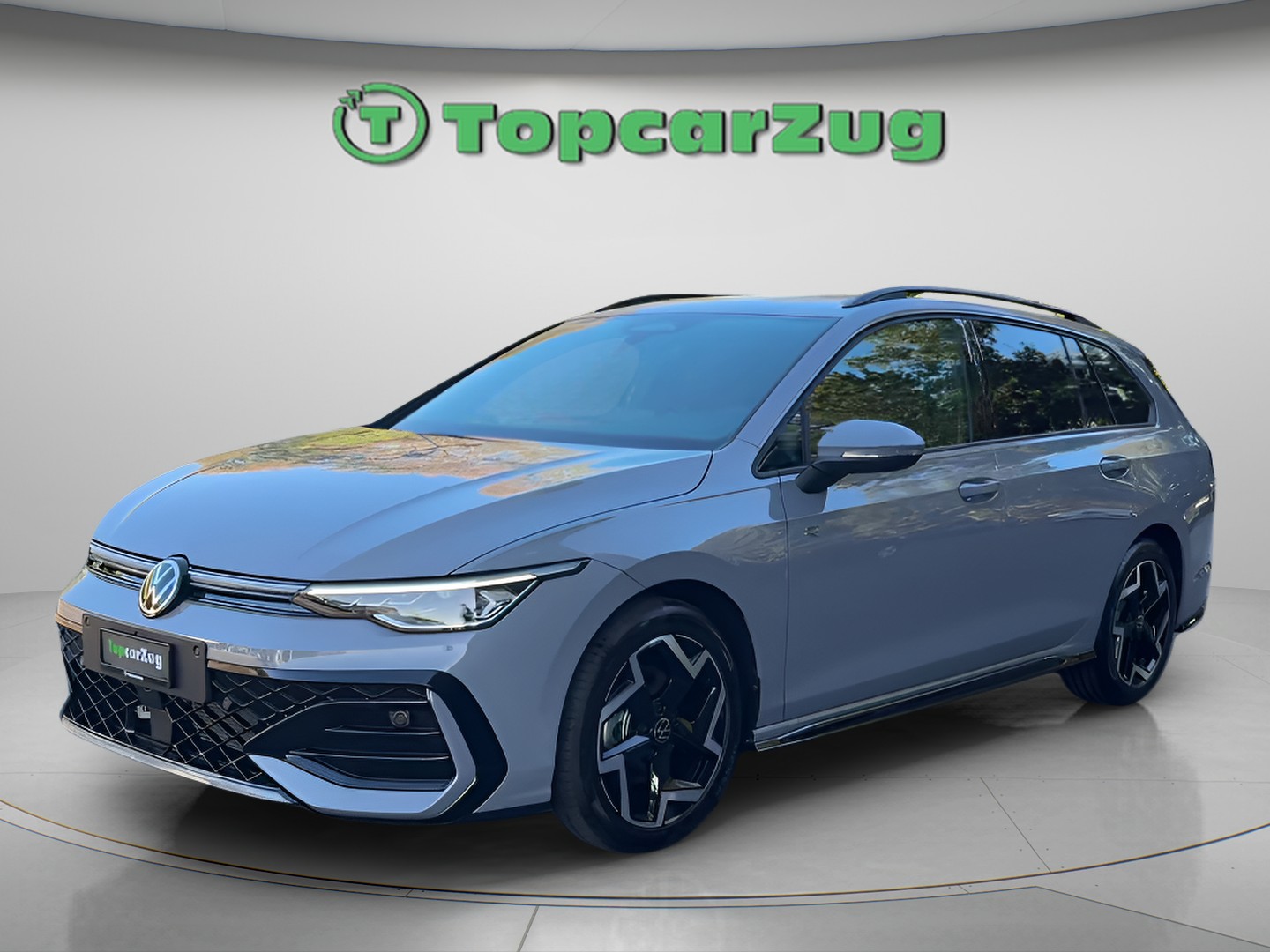 VW Golf Variant 1.5 eTSI mHEV R-Line DSG-image-1