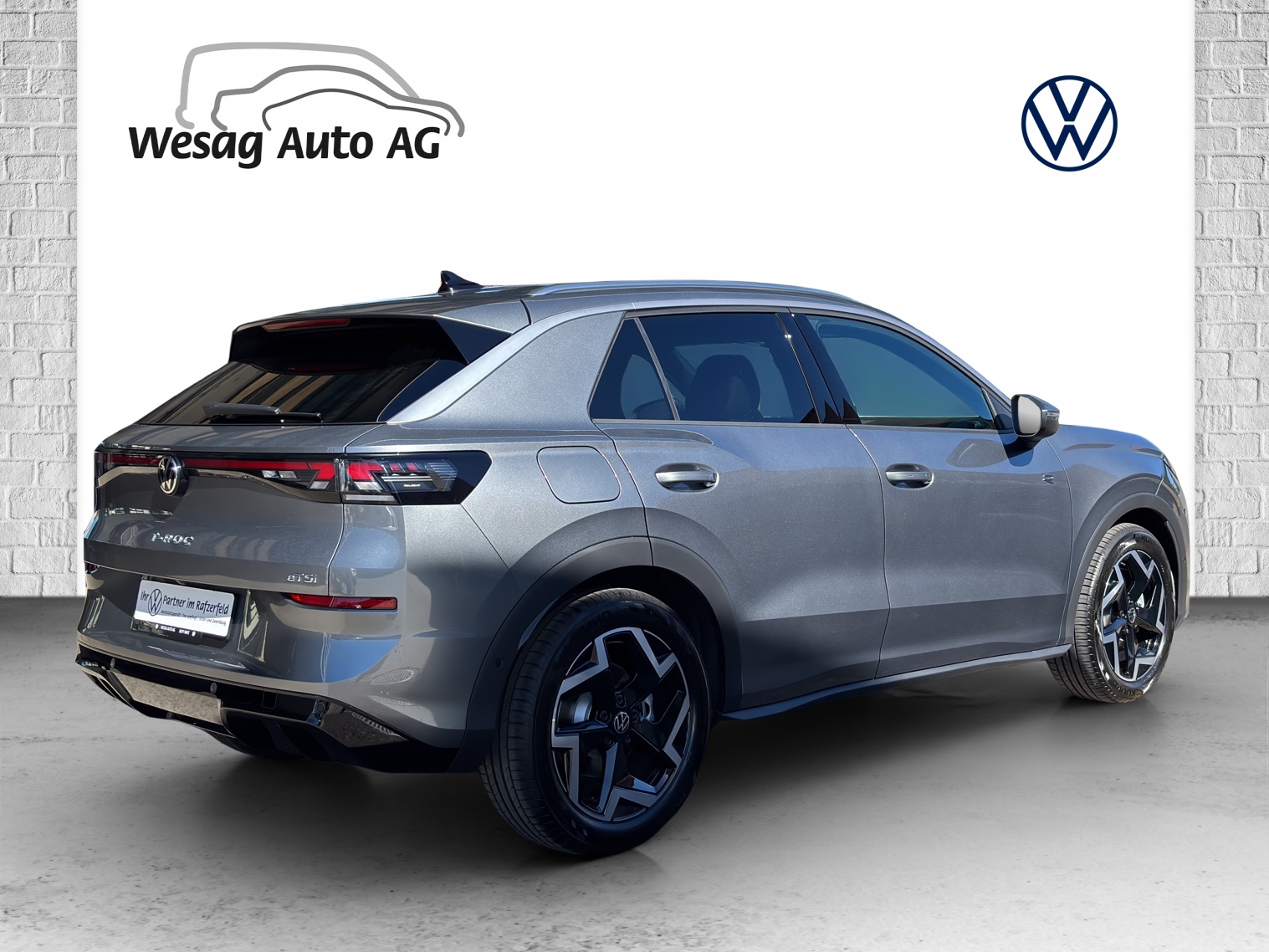 VW T-Roc 1.5 eTSI mHEV R-Line DSG-image-2